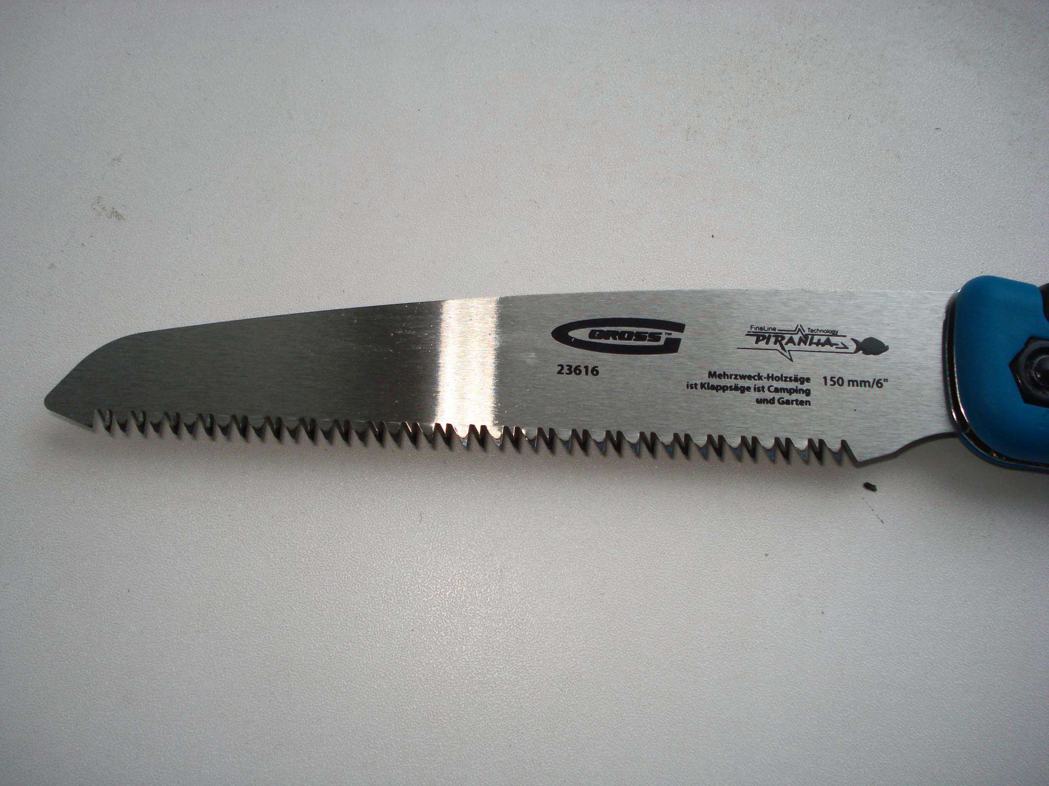 Пила складная GROSS 23616, PIRANHA, для кэмпинга и сада,150 мм,9-10TPI, зуб 3D 4