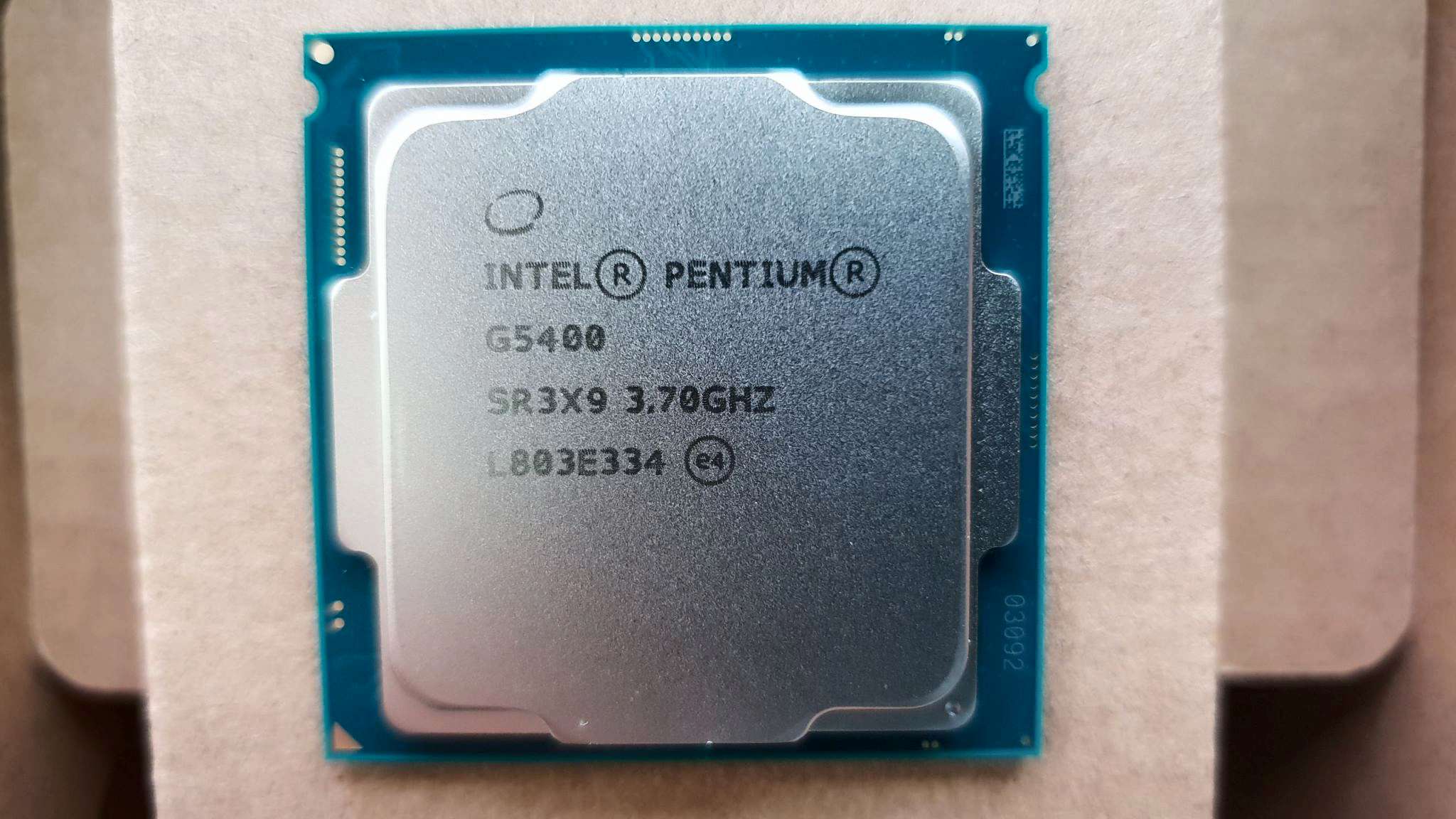 I3 3.3 ghz. Intel Gold g5400. Intel(r) Pentium(r) Gold g5400 CPU. Intel Pentium g5400. Intel(r) Pentium(r) Gold g5400 CPU @ 3.70GHZ 3.70 GHZ.