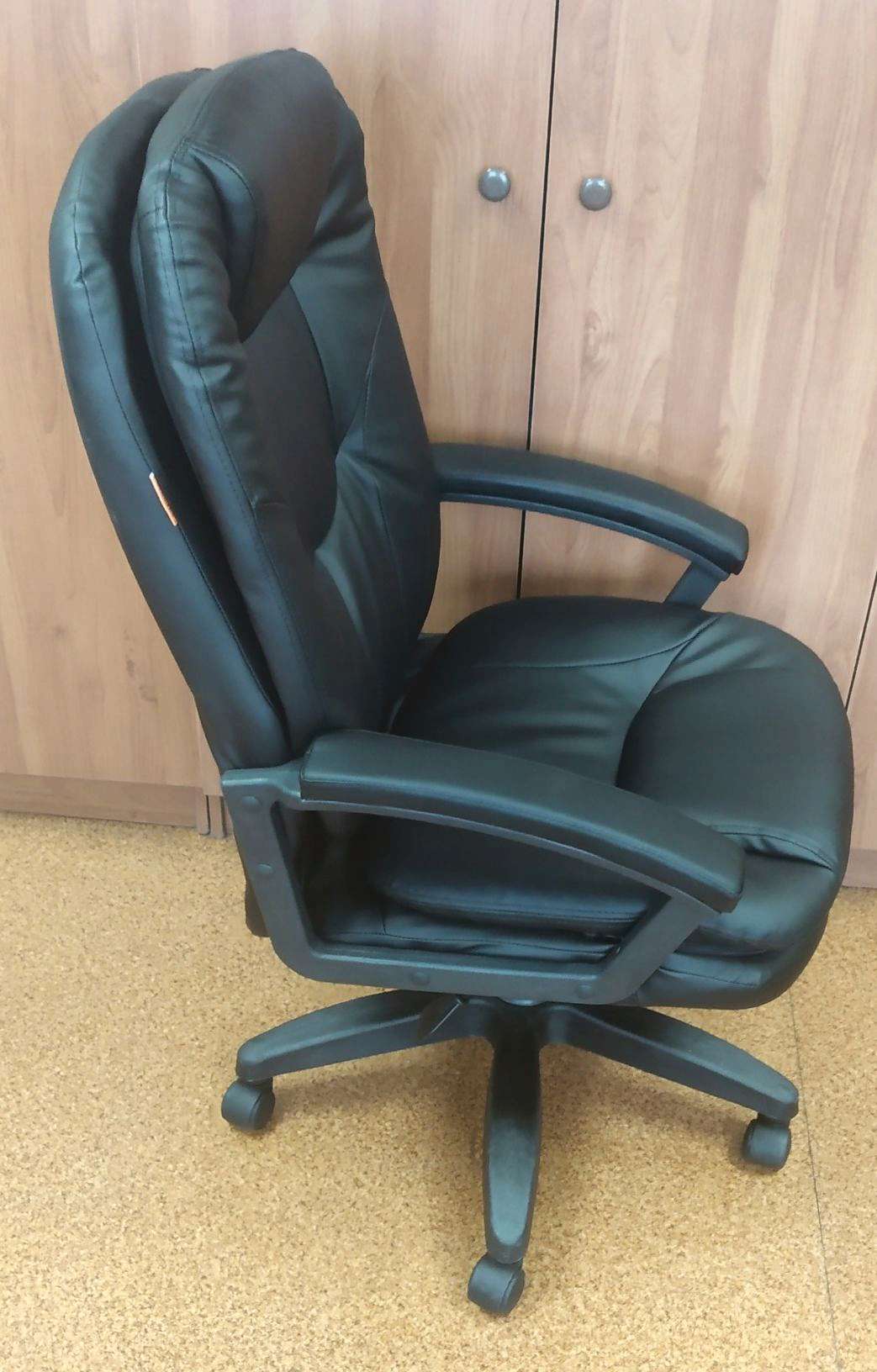 офисное кресло chairman 668