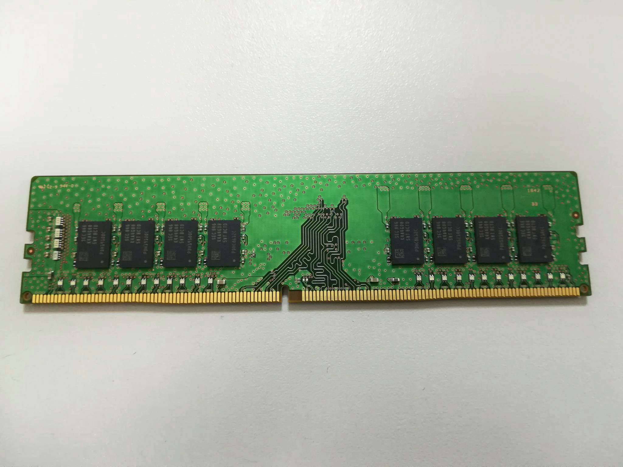 Оперативная память SAMSUNG DDR4 8Gb 2666MHz pc-21300 оем (M378A1G43TB1 ...