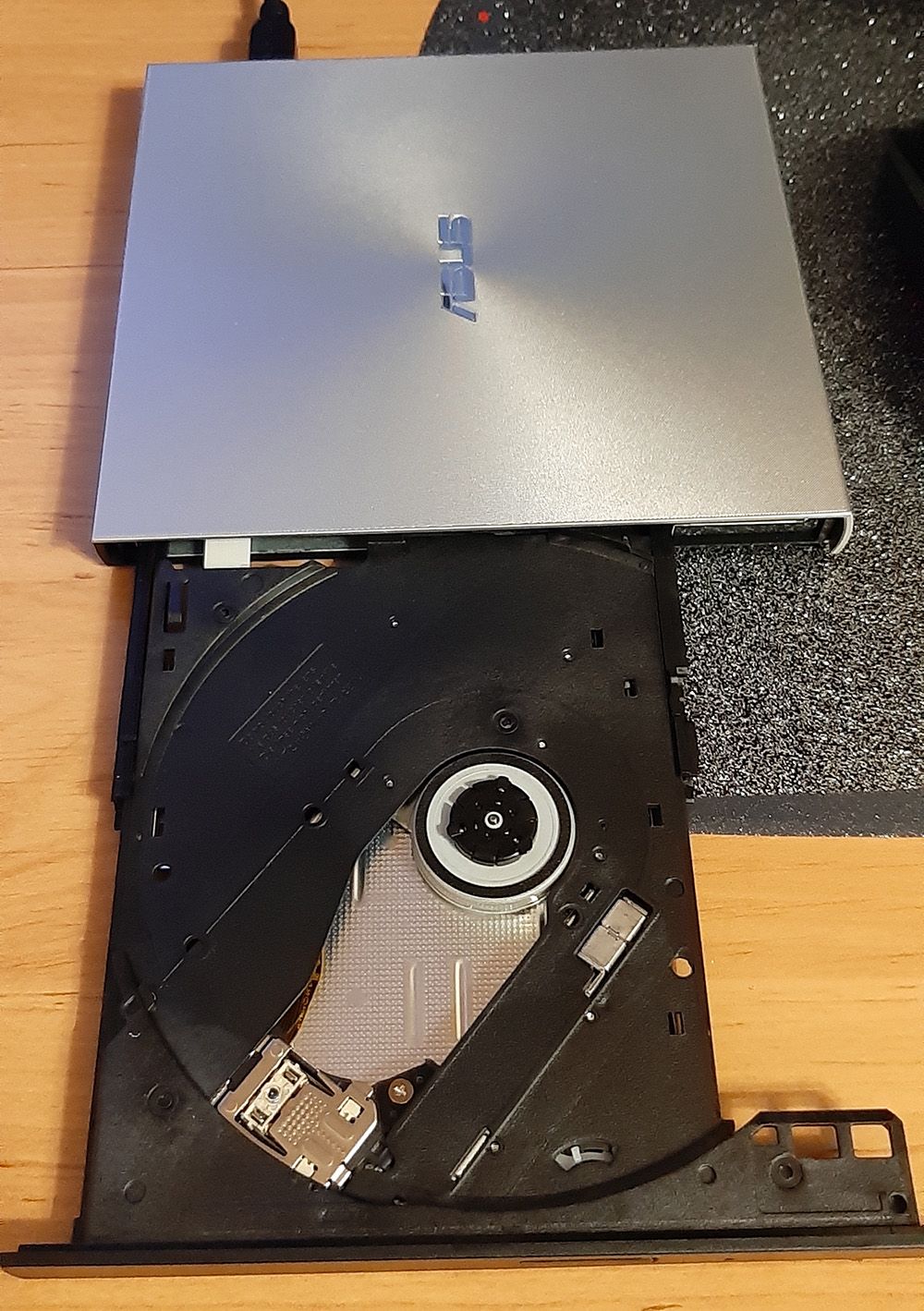 Купить внешний оптический привод Asus SDRW-08U7M-U/SIL/G/AS RTL в ...