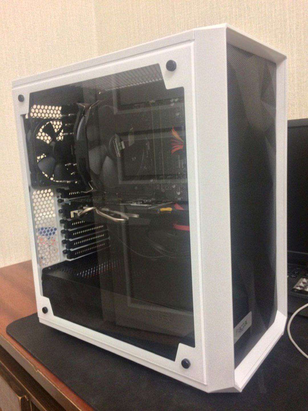 Fractal design meshify white