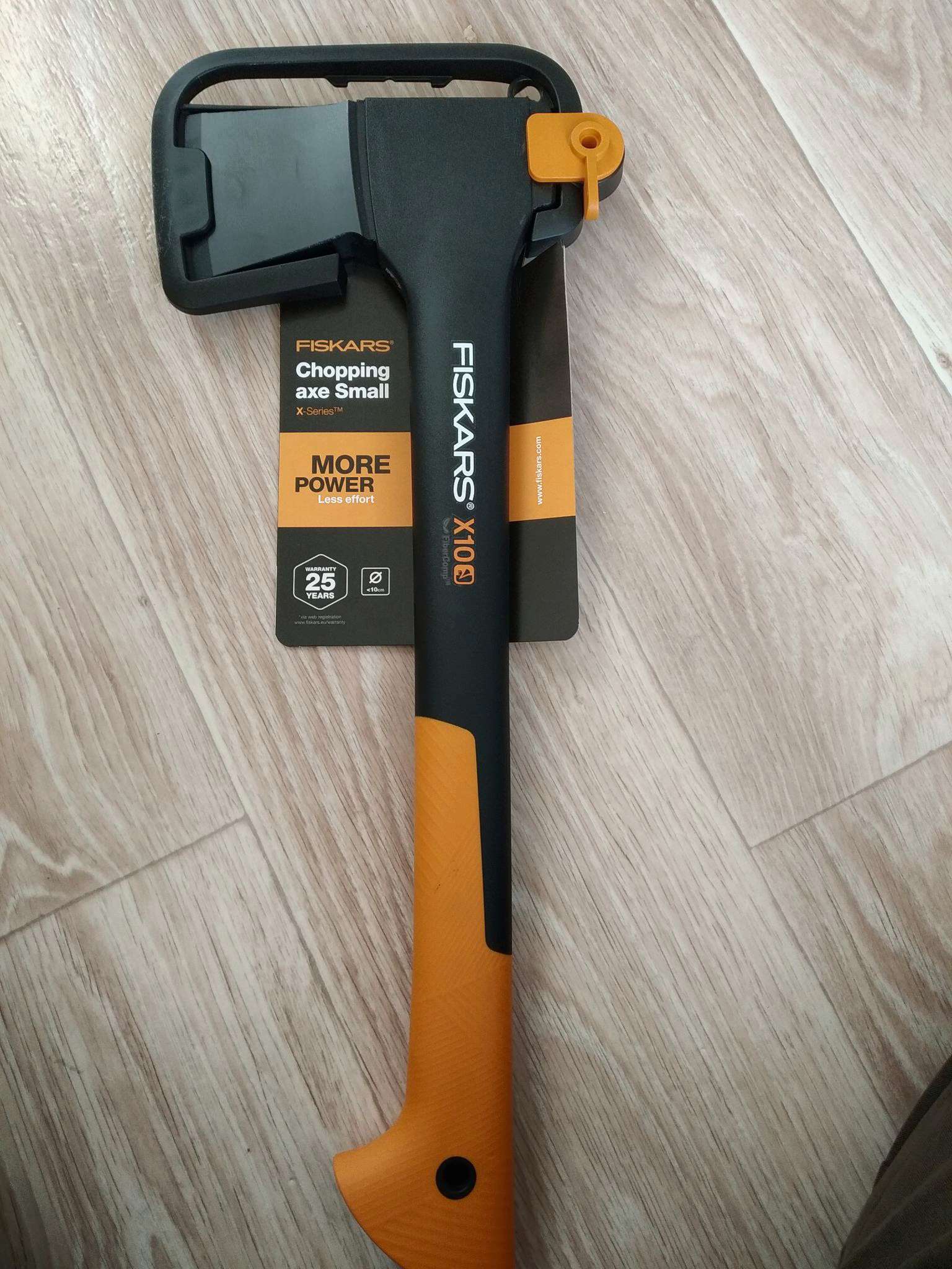 Топор FISKARS X10-S средний черный/оранжевый 1015619 1015619 / 121443 - купить п