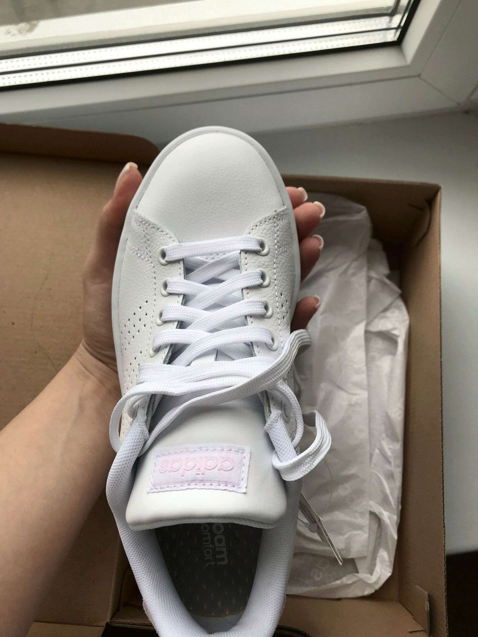 ADIDAS ADVANTAGE F36481