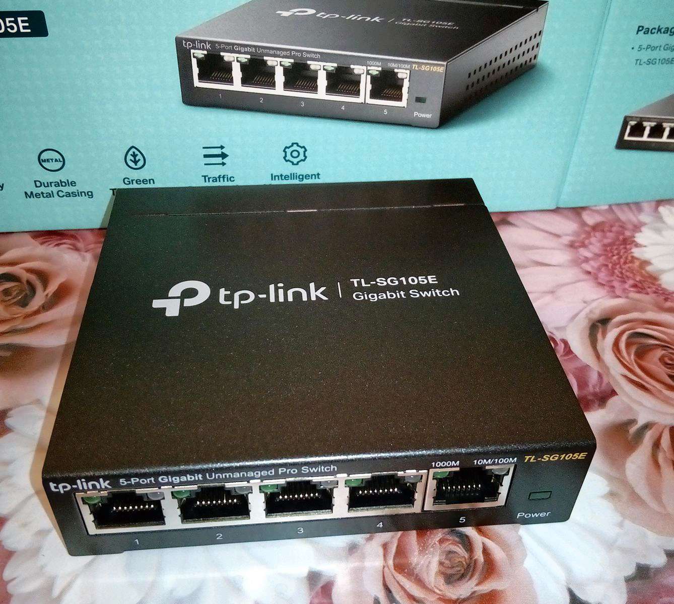 Tp-link tl-sg105 5-портовый гигабитный настольный коммутатор. Tp-link tl-sg105e. Tp-link tl-sg108e. Коммутатор tp-link tl-sg105 5*10/100/1000 base-t. Коммутатор tp-link tl-sg105 5g.