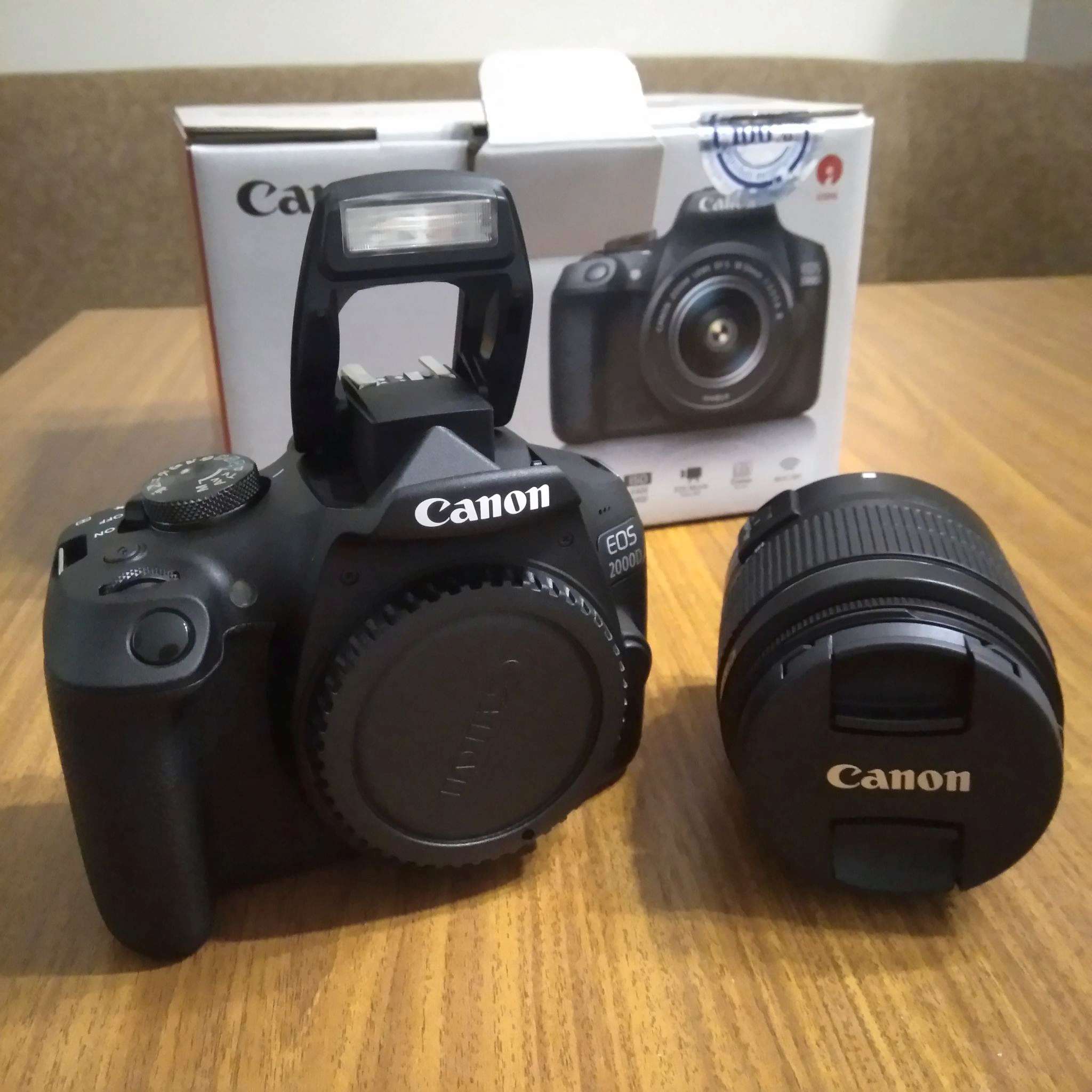 Цифровой зеркальный фотоаппарат Canon EOS 2000D Kit 18-55 DC III ...
