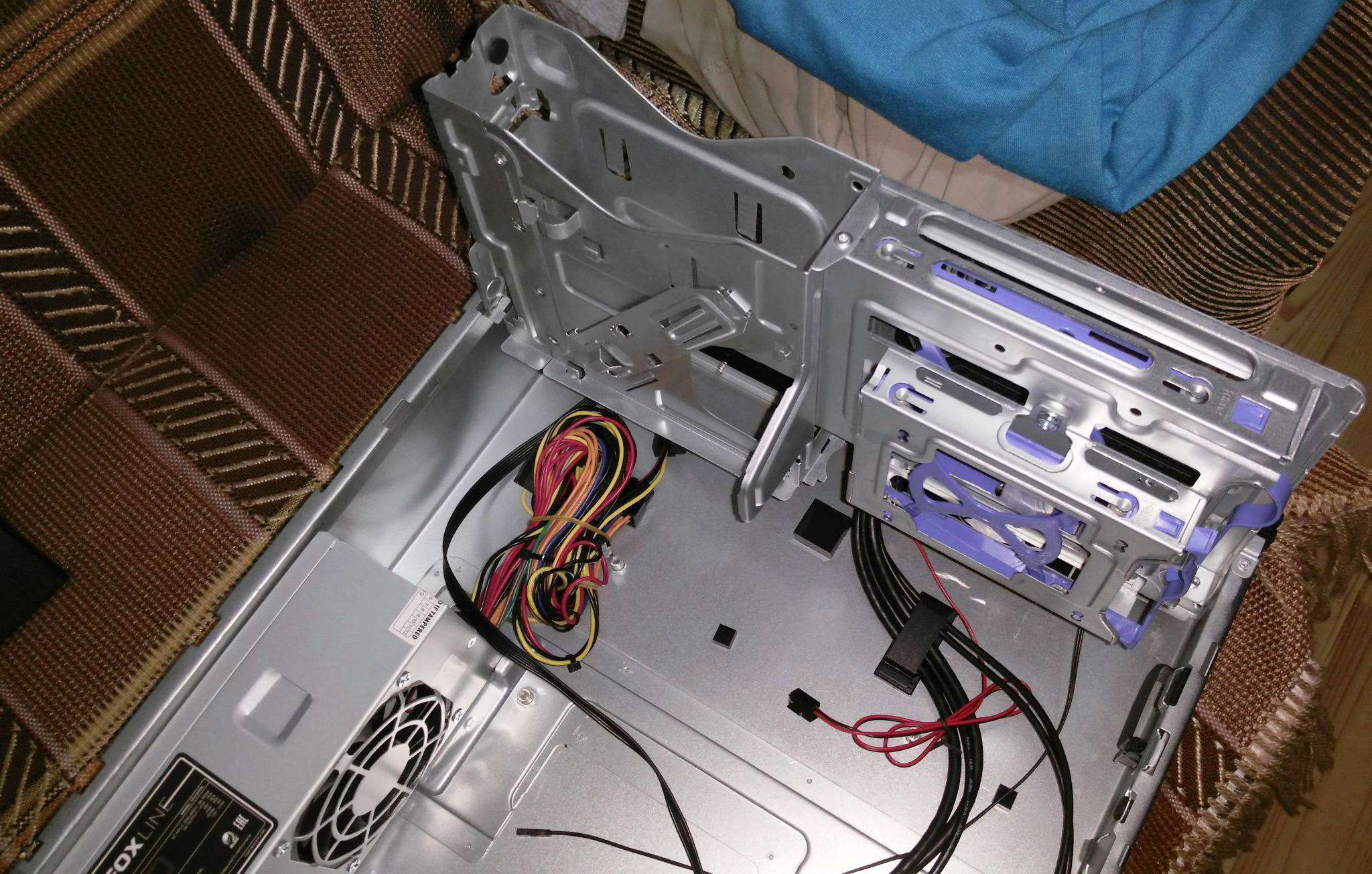 Корпус Foxline mATX FL-203-TFX300S 300W — купить по низкой цене в ...