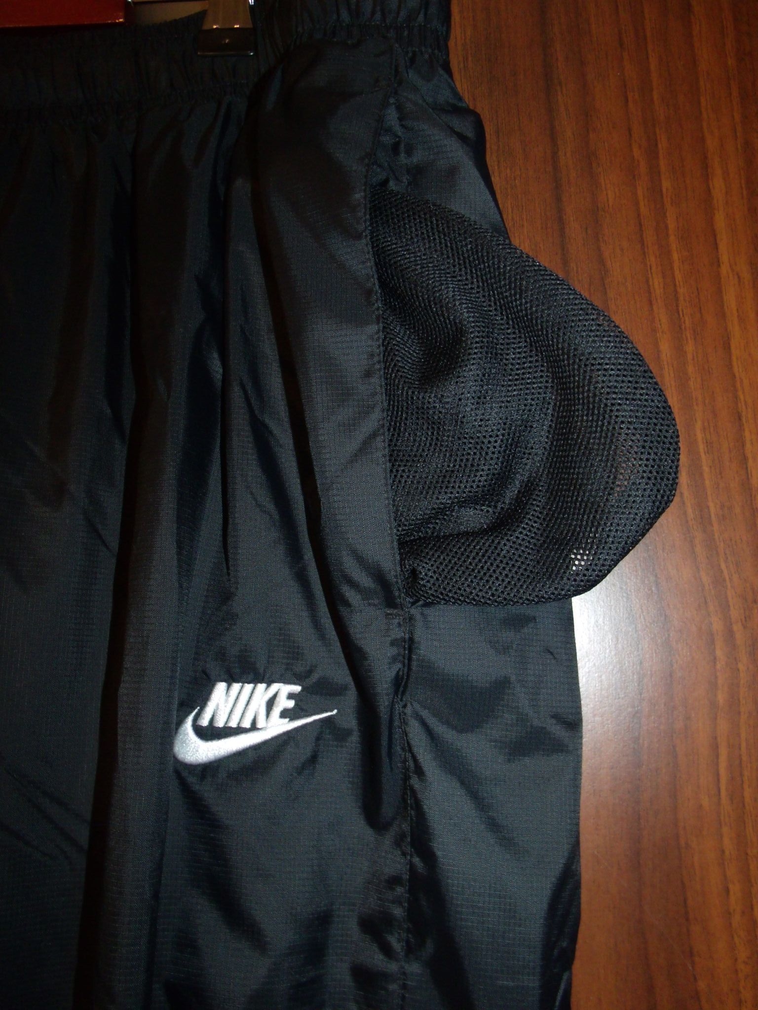 Nike 928002 store
