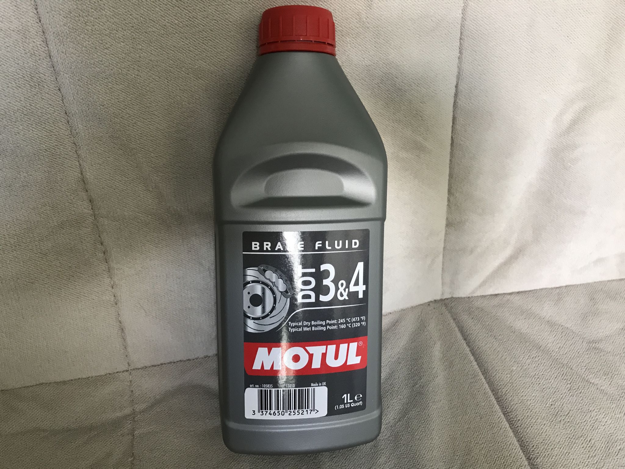 Тормозная жидкость MOTUL DOT 3&4 Brake Fluid 1 л —  в интернет .