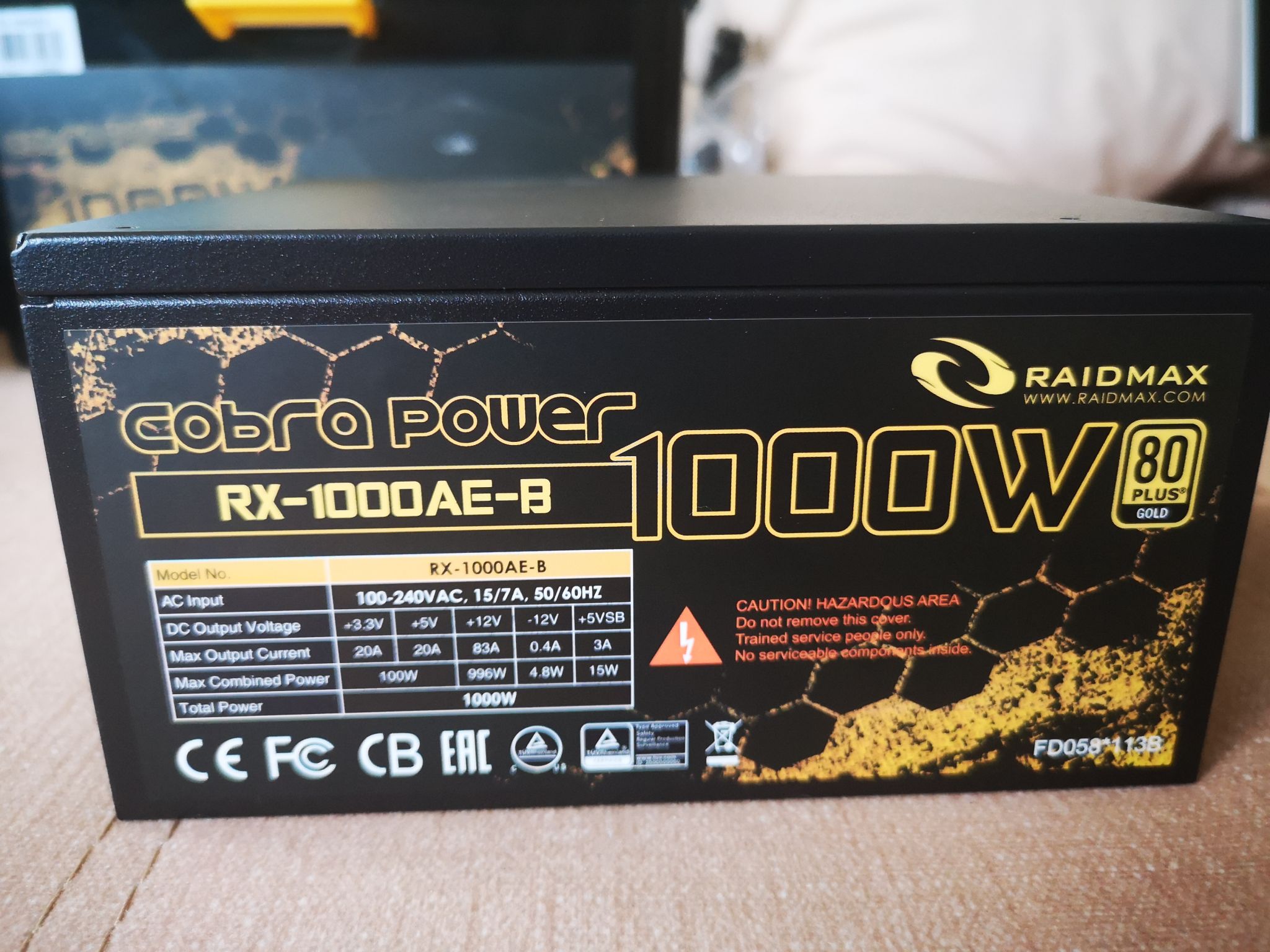 1000w 80 gold. Блок питания rx1000. Блок питания Corsair 1000w Gold. Raidmax RX-1000ae. Блок питания Corsair rm1000 1000w.