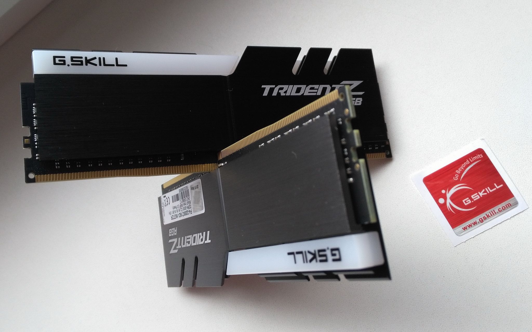 Gskill trident hotsell z rgb 3200