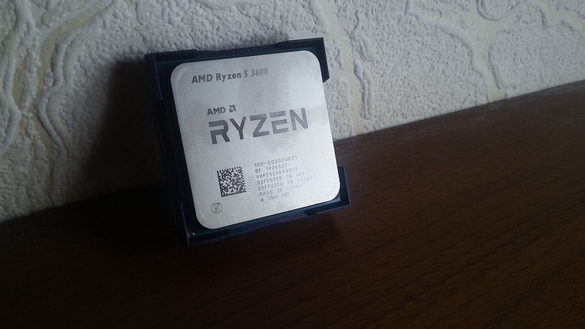 Купить процессор ryzen 5600. Процессор AMD Ryzen 3600 OEM. Процессор AMD Ryzen 5 3600 am4 OEM. Процессор AMD am7410itj44jb. R5 3600 OEM.