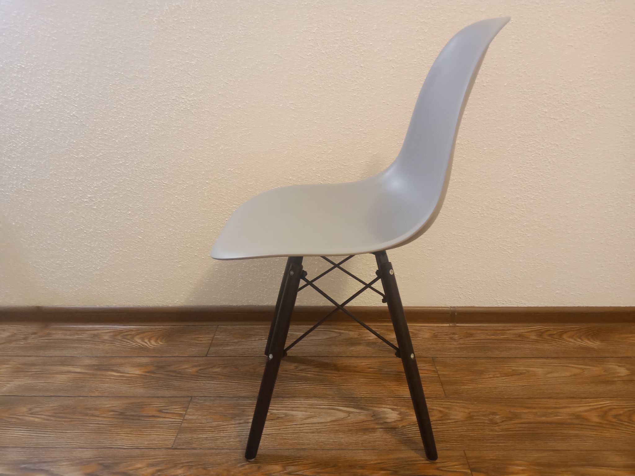 Стул Cindy Iron Chair (Eames) (Mod. 002)