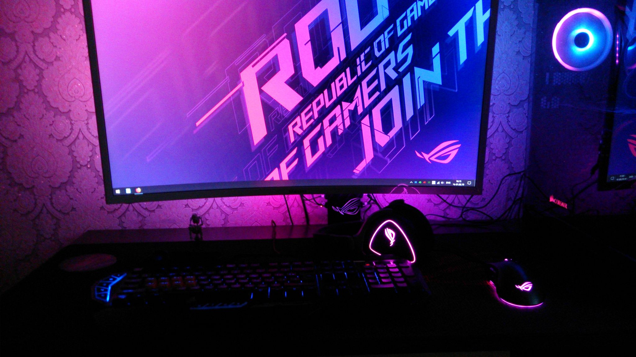 Светодиодная лента ASUS ROG ADDRESSABLE LED STRIP-60CM — купить по ...
