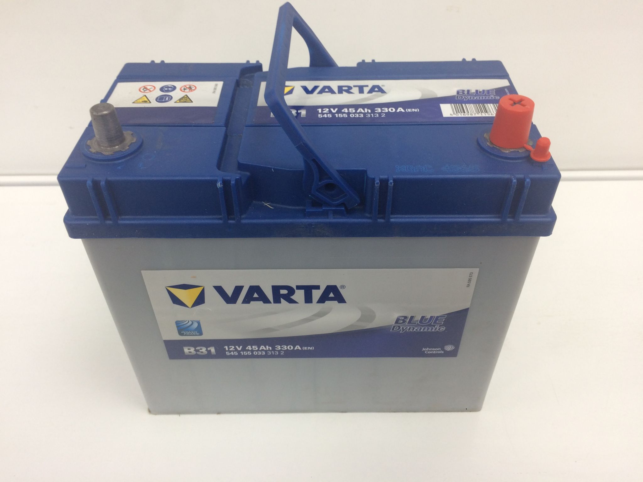 545155033 154 B31 Varta Blue Dynamic Car Battery 12V 45Ah 