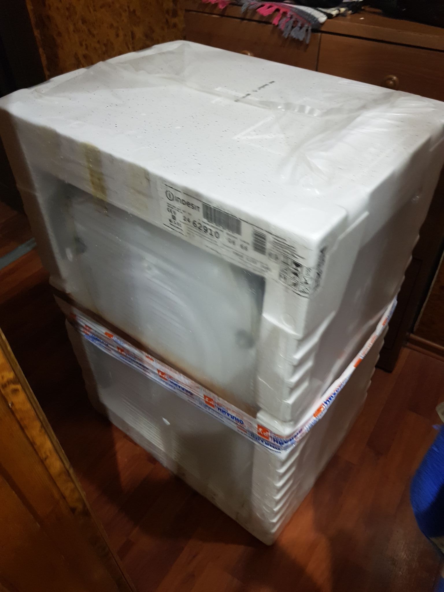 Стиральная машина Indesit IWSB 5105 869990629100 — купить по низкой ...