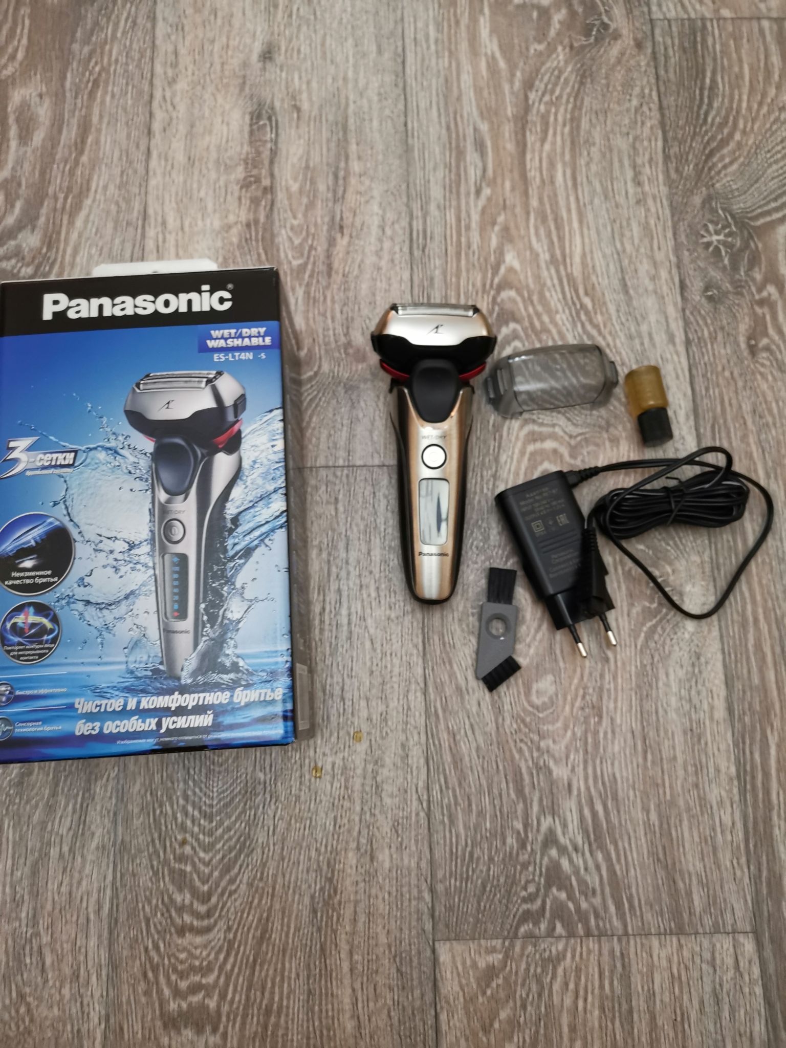 Электробритва panasonic es lt4n s820. Бритва Panasonic es-lt4n-s820. Зарядка для электробритвы Panasonic es-lt4n. Panasonic es-lt4n сменные сетки.