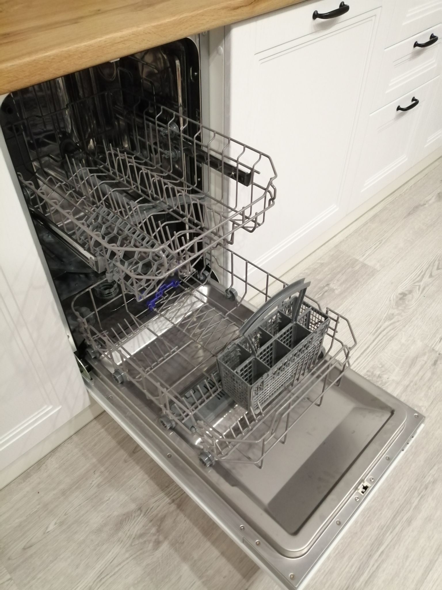 узкая посудомоечная машина встраиваемая под столешницу размеры