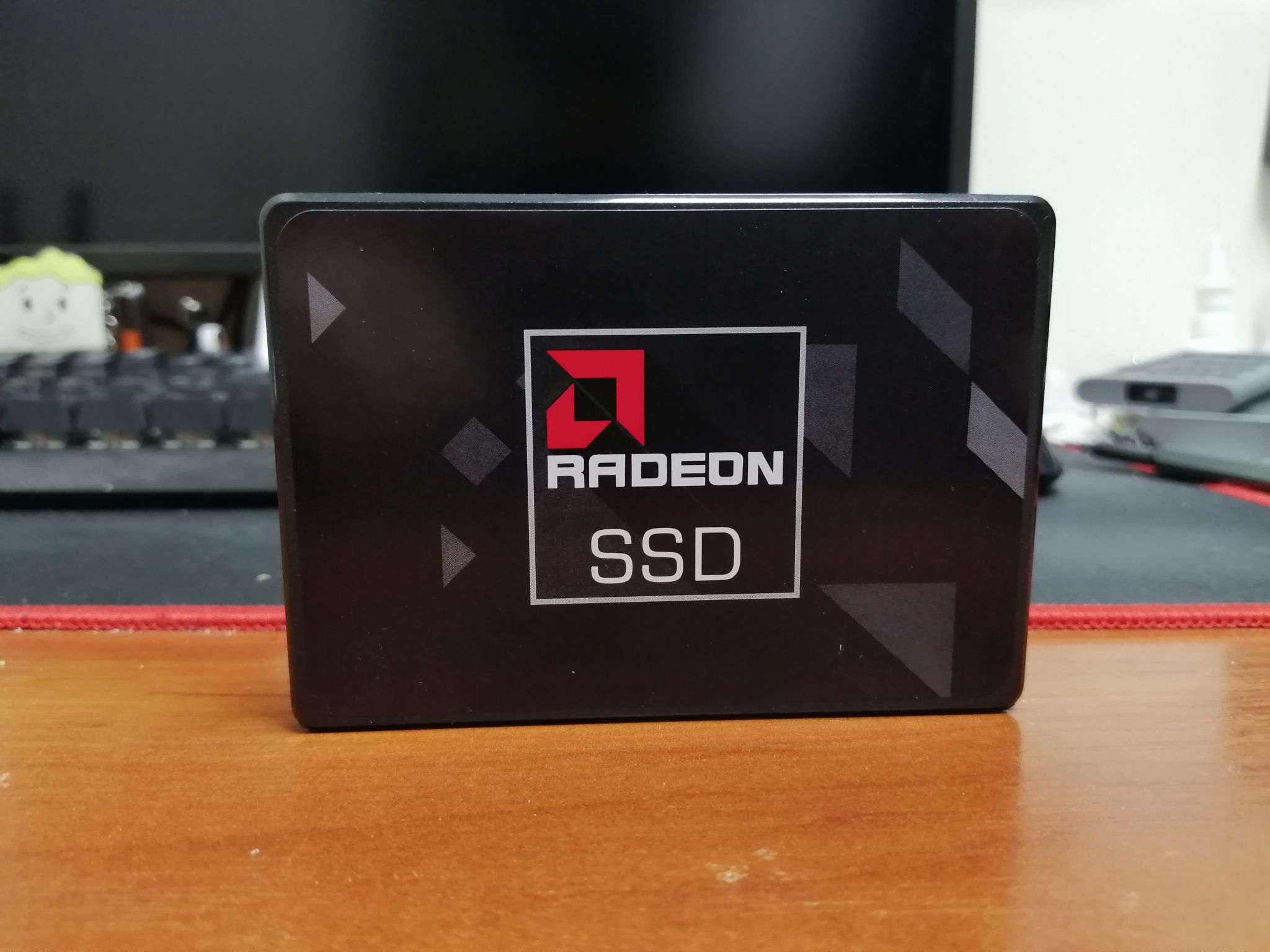 Amd r5 series ssd