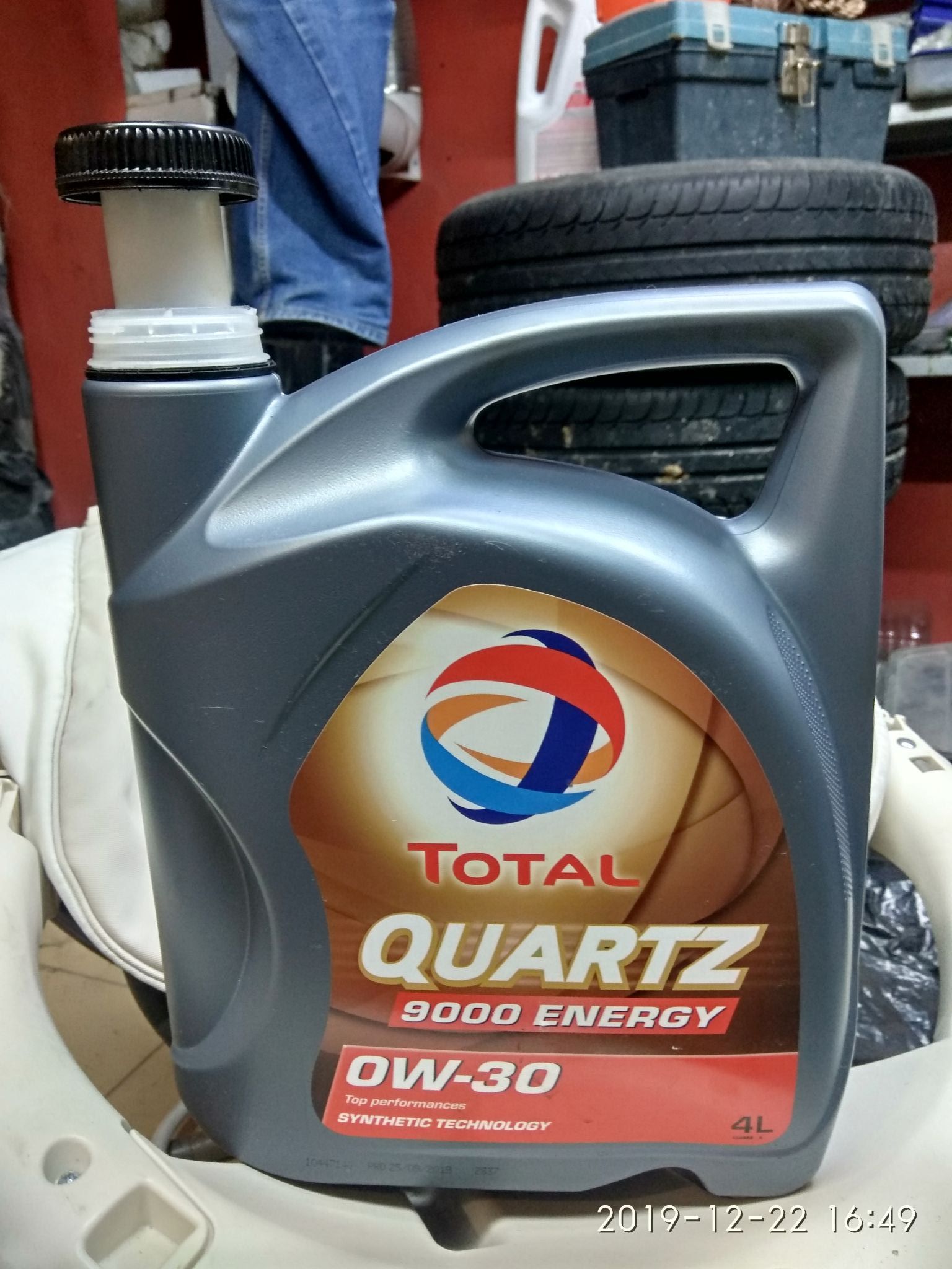 Quartz 9000 0w30. Quartz 9000 0w30