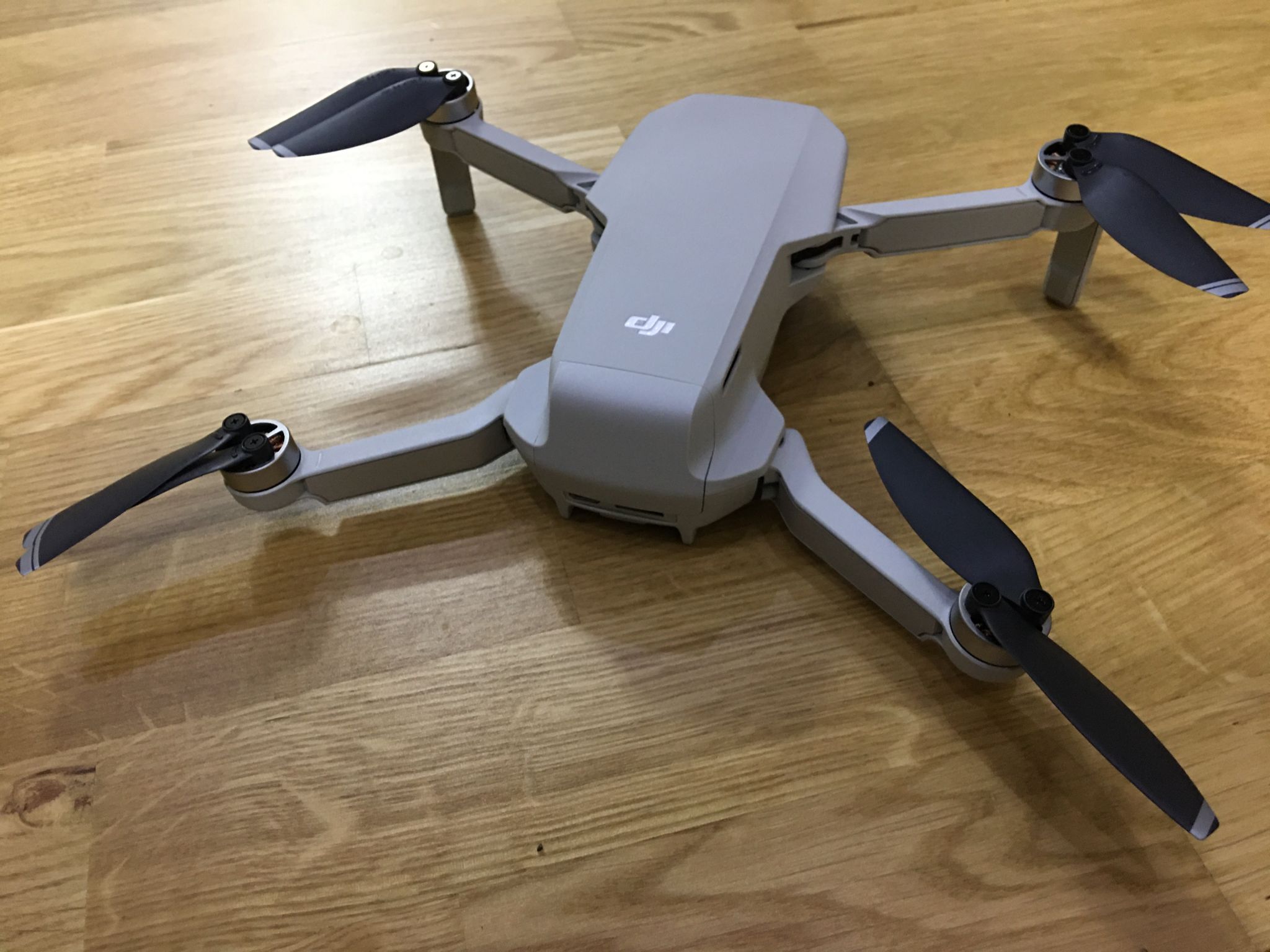 Dji mini 1. DJI Mavic Mini Combo. Mavic Mini 2. Квадрокоптер Мавик мини 2. DJI Mavic Mini Fly.