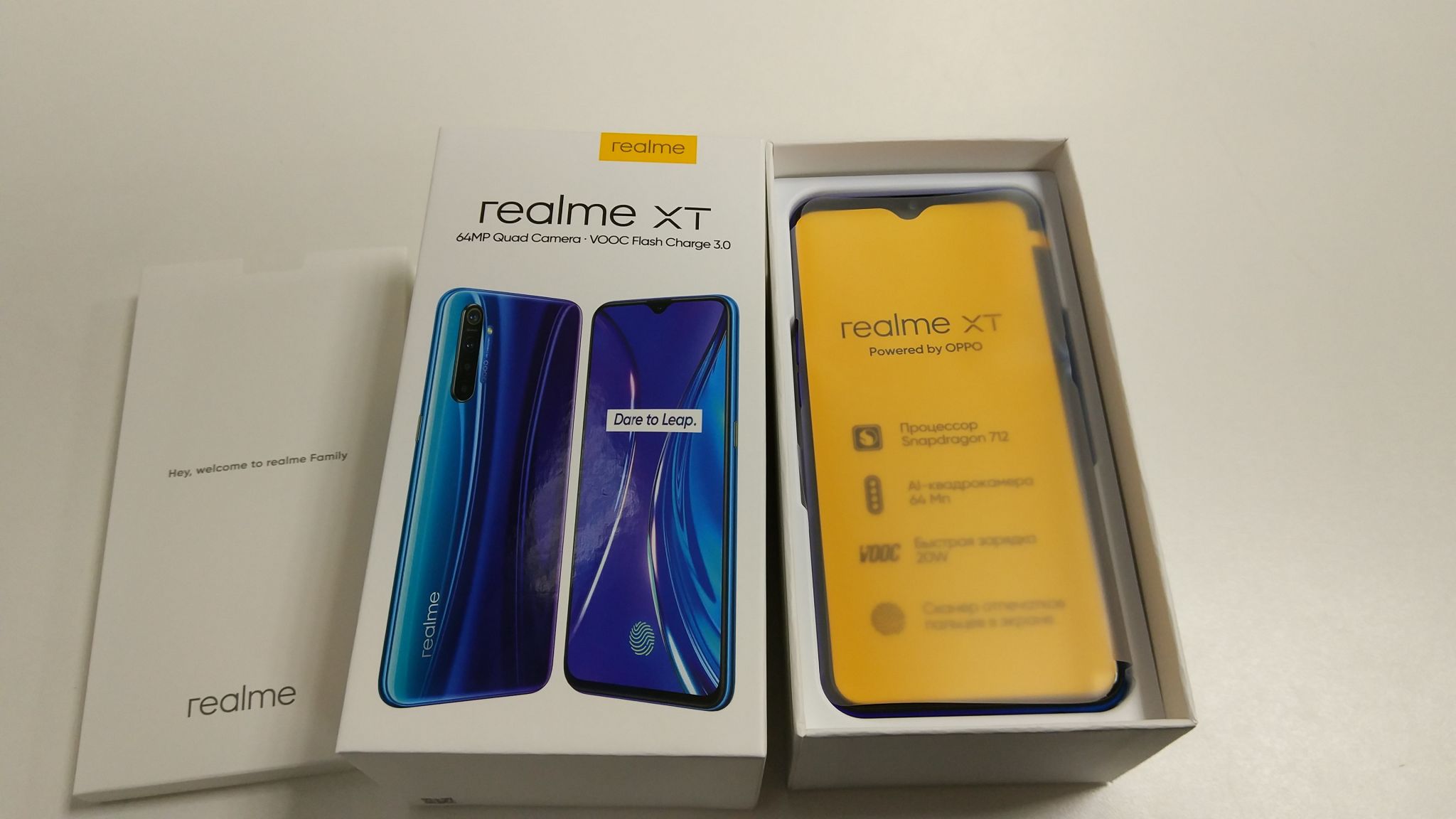 Смартфон realme XT 8/128GB Синий жемчуг 5967657 — купить по низкой цене в  интернет-магазине ОНЛАЙН ТРЕЙД.РУ