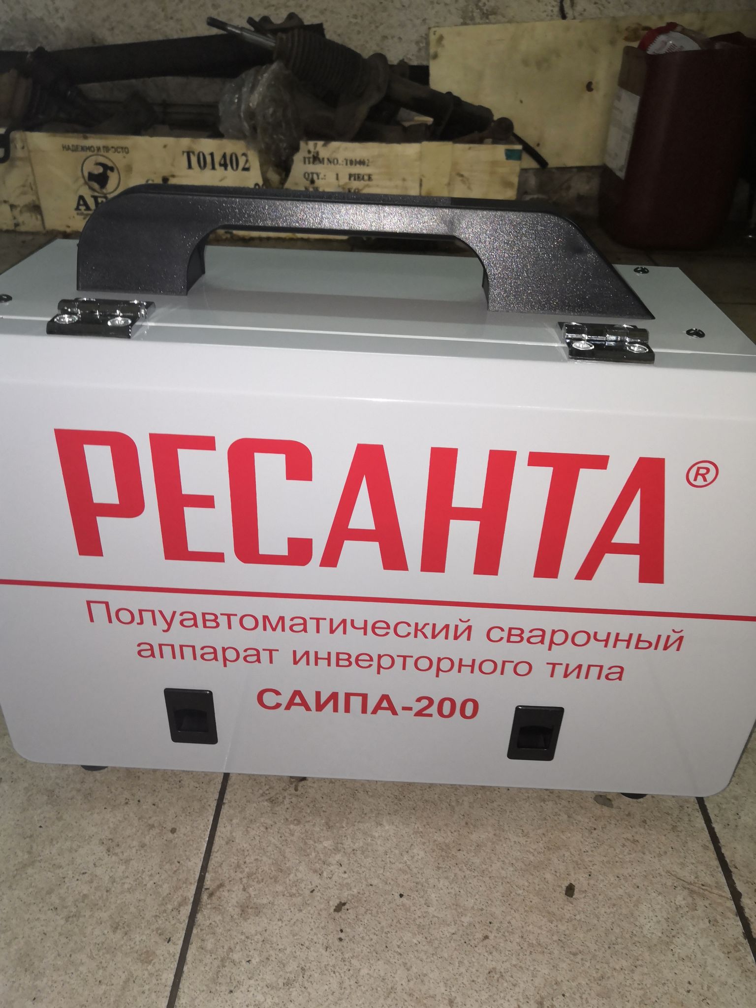 Ресанта саипа 200. Сварочный аппарат Ресанта 200. Сварочный аппарат САИПА-200. Сварочный инвертор Ресанта 200. Сварочный Ресанта САИПА-200.