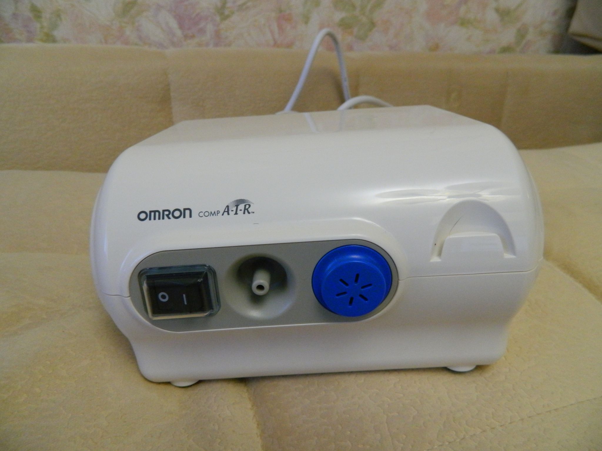 компрессорный небулайзер ингалятор omron ne c28