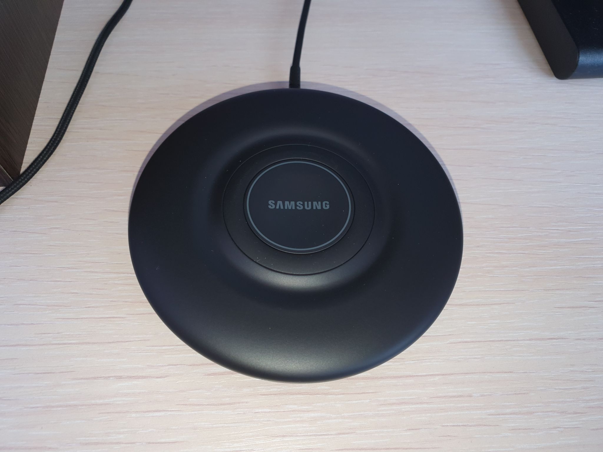 Беспроводного Зарядного Устройства Samsung Ep P1300 Купить