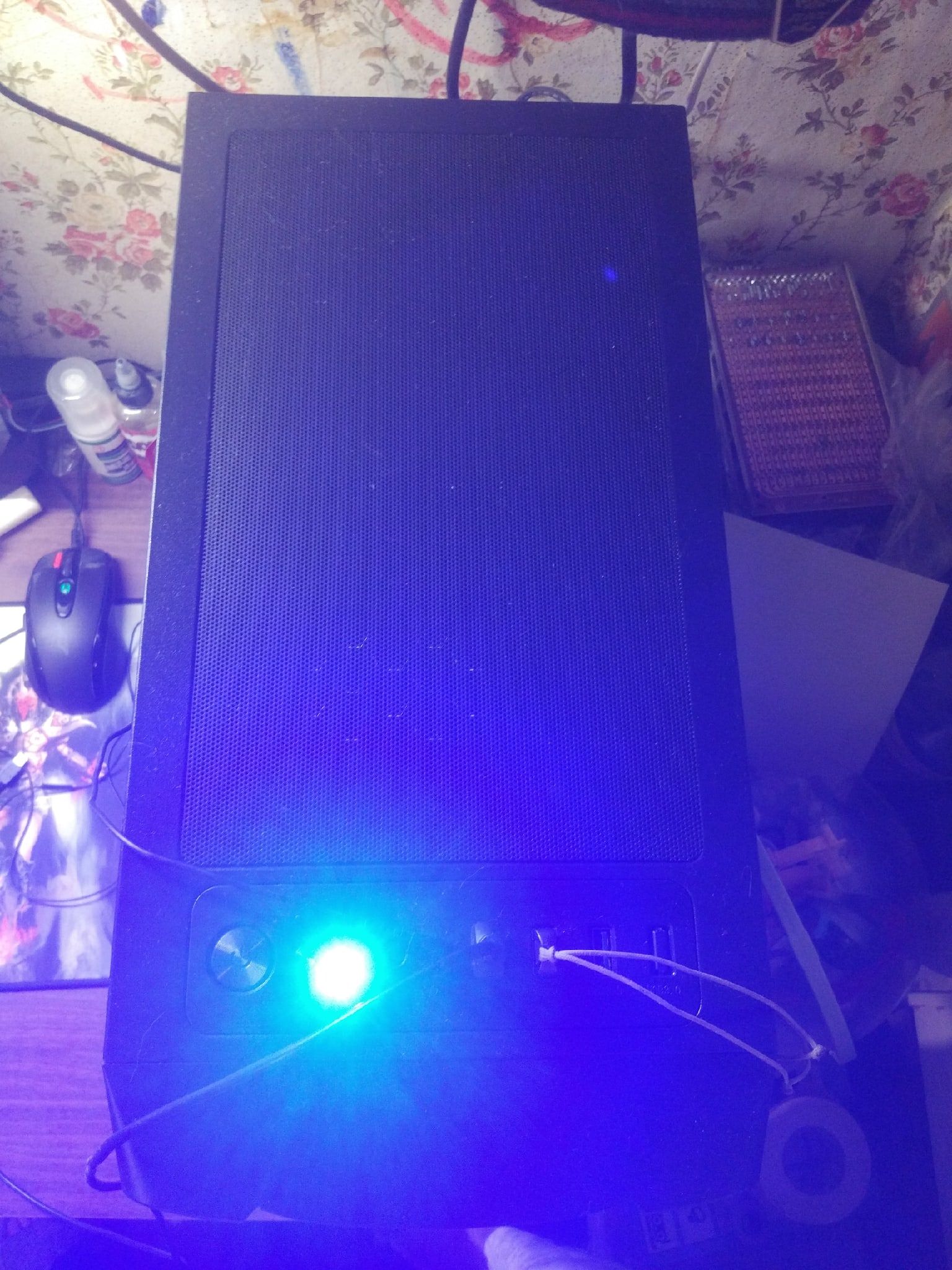 Корпус Powercase Mistral X4 Mesh, черный (CMIXB-F4) — купить по низкой ...