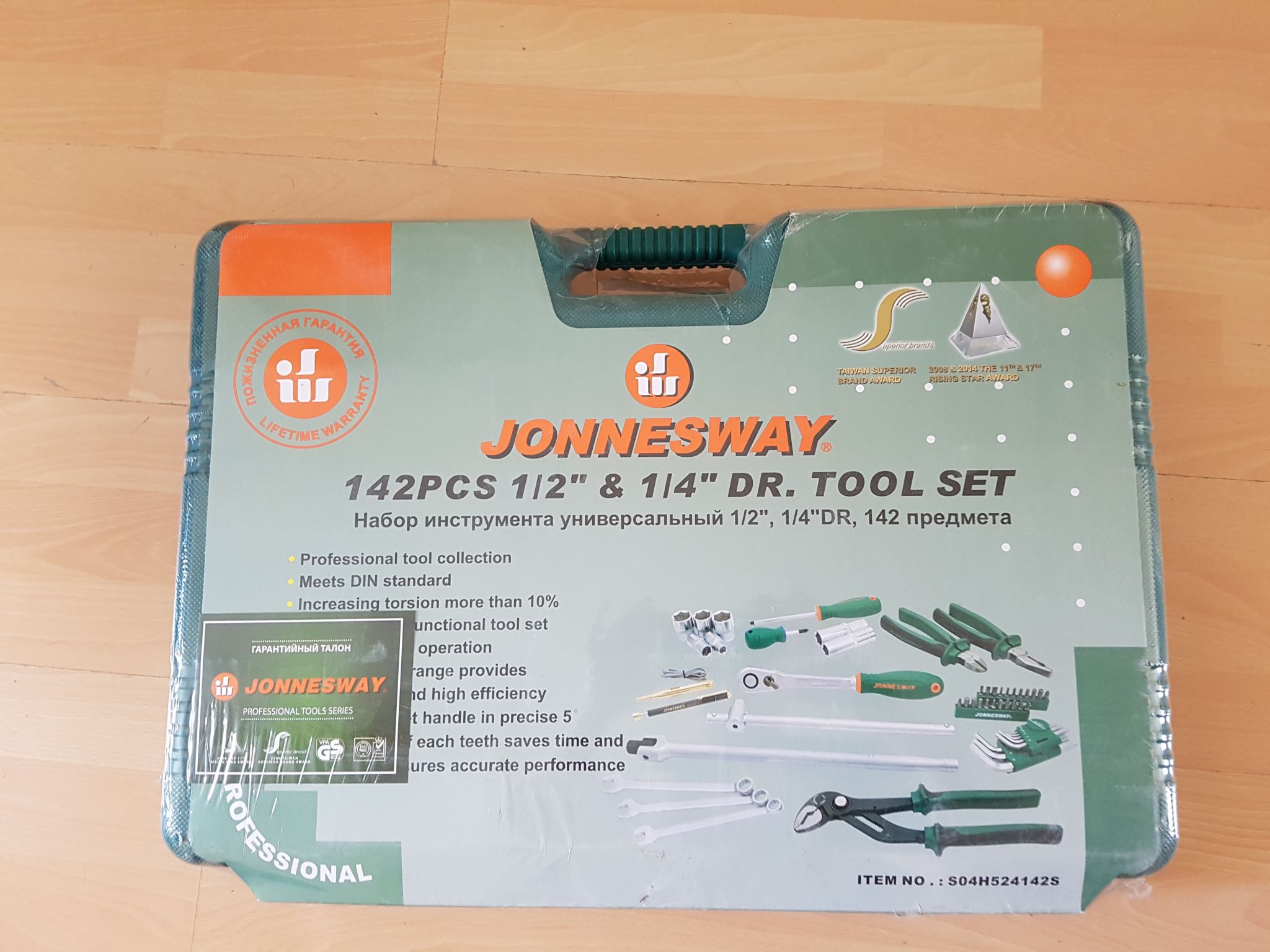  инструментов Jonnesway S04H524142S, 142 предмета —  в .