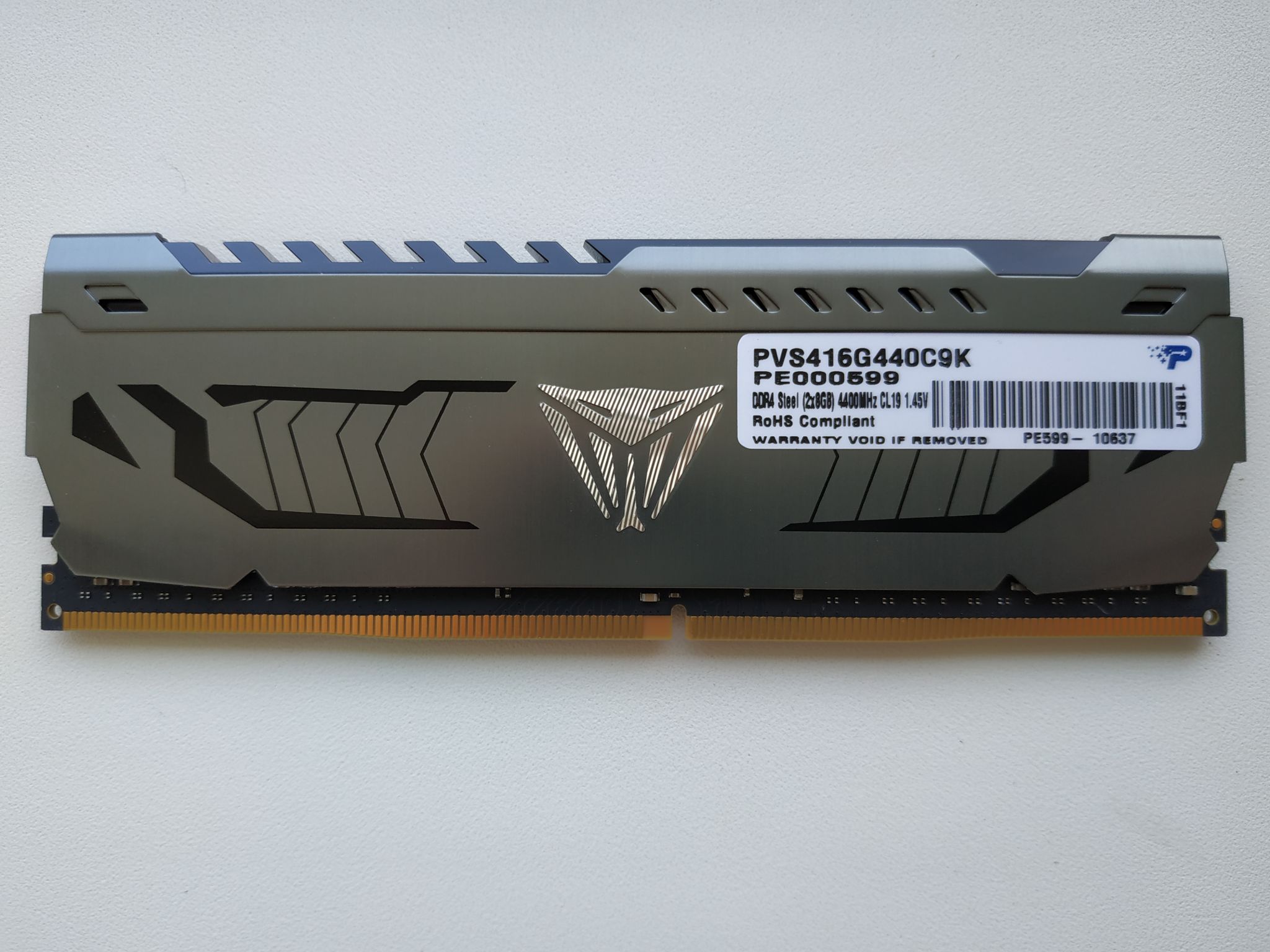 Оперативная память Patriot DDR4 16Gb (2x8Gb) 4400MHz pc-35200 Viper ...