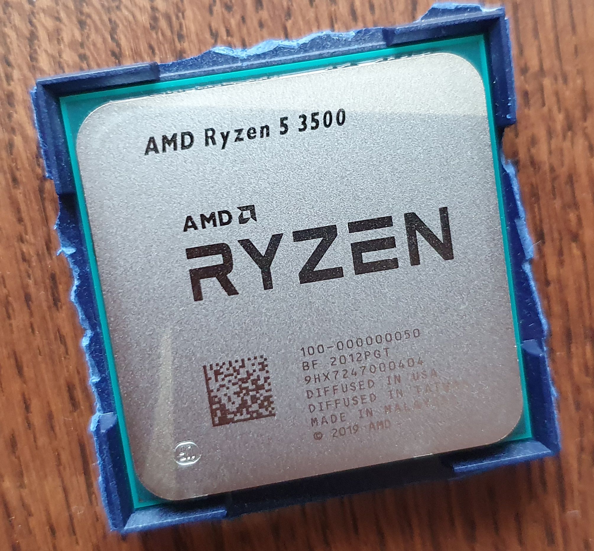 Купить процессор ryzen 5600. Ryzen 5 3500. Процессор AMD Ryzen 5 3500. Процессор AMD Ryzen 5 5600x. AMD Ryzen 5 3600.