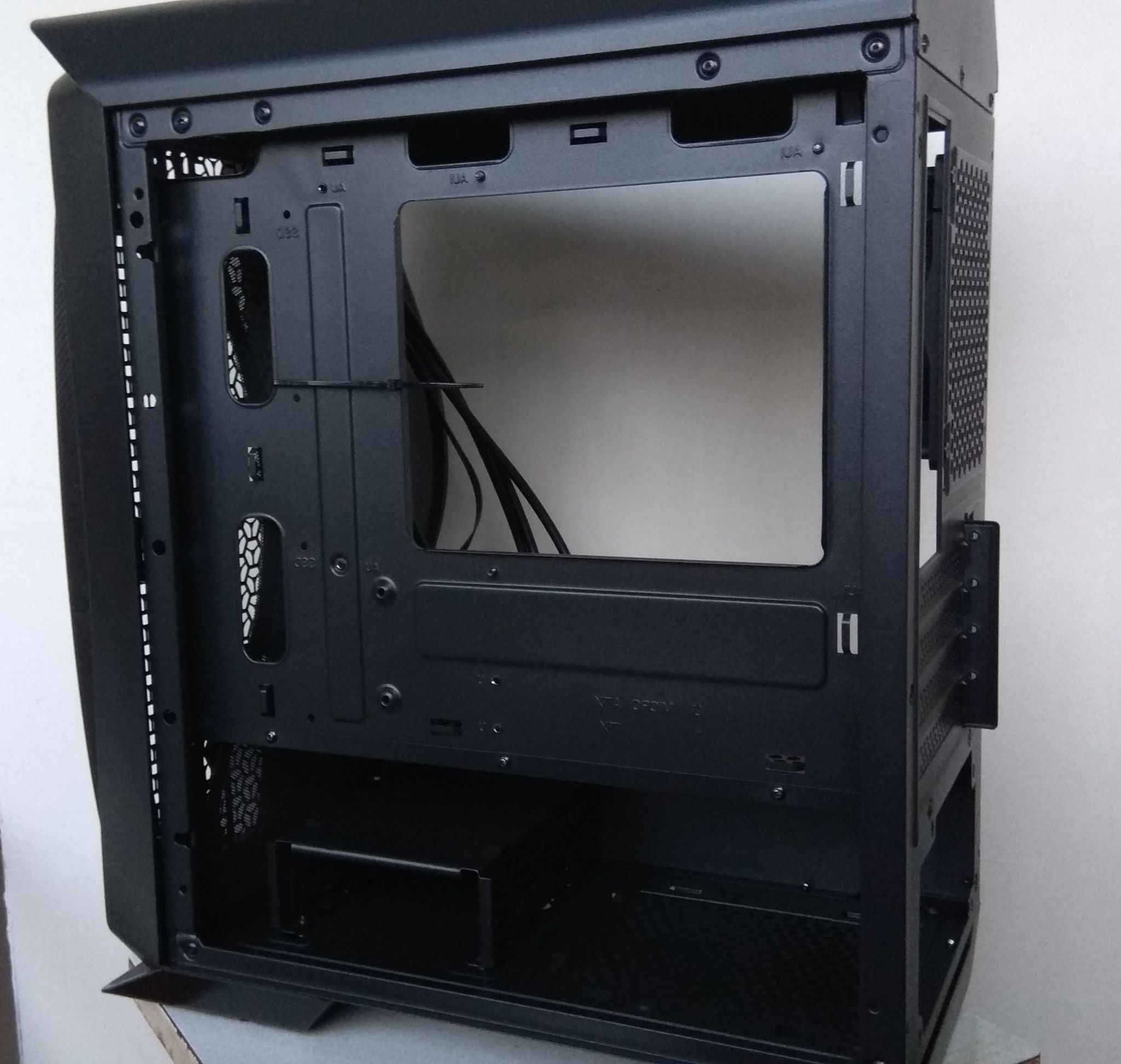 Aerocool aero one