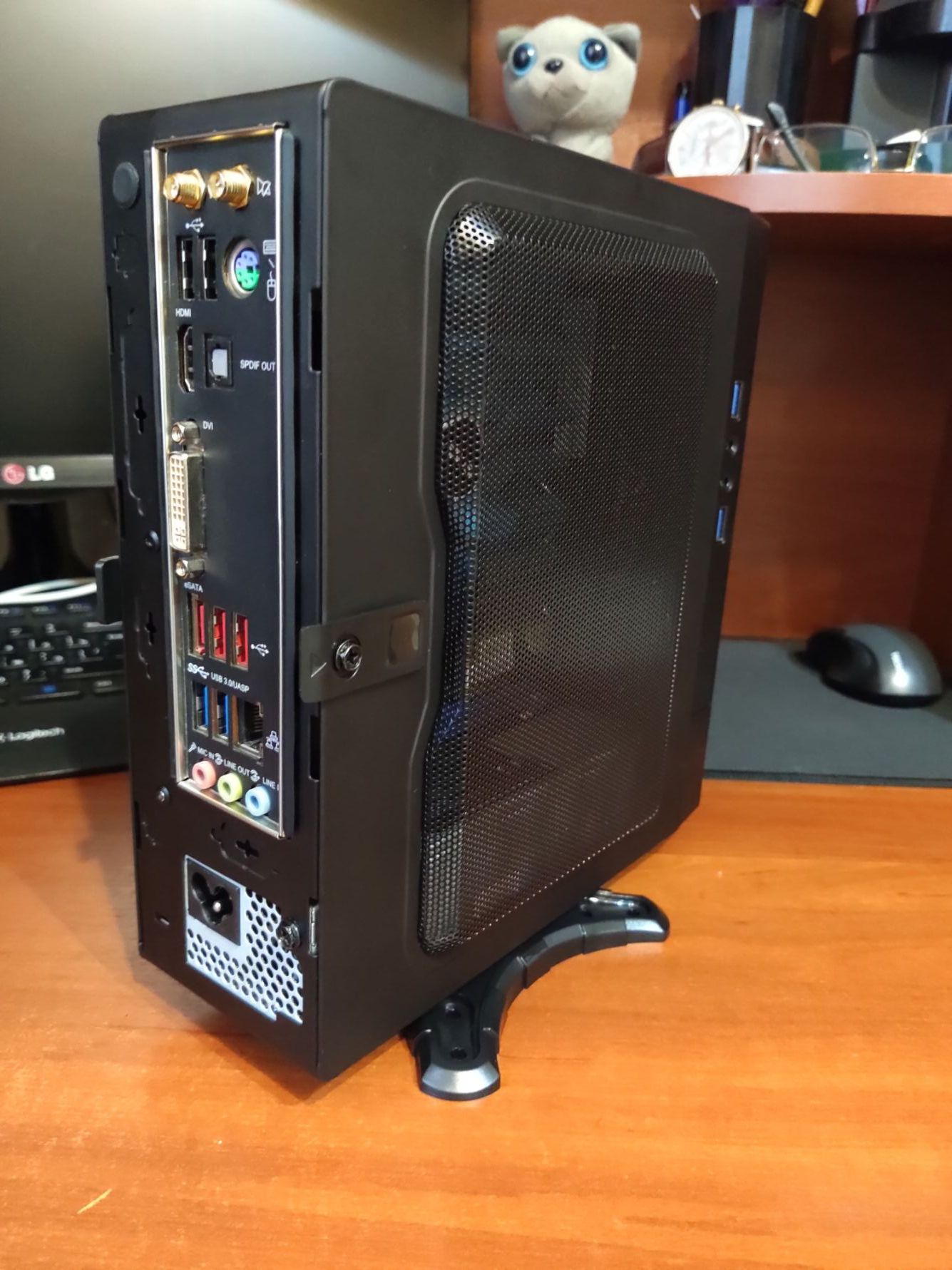Корпус Foxline FL-BQ5 mITX 220W TFX FL-BQ5-FLX220-U32 — купить в ...