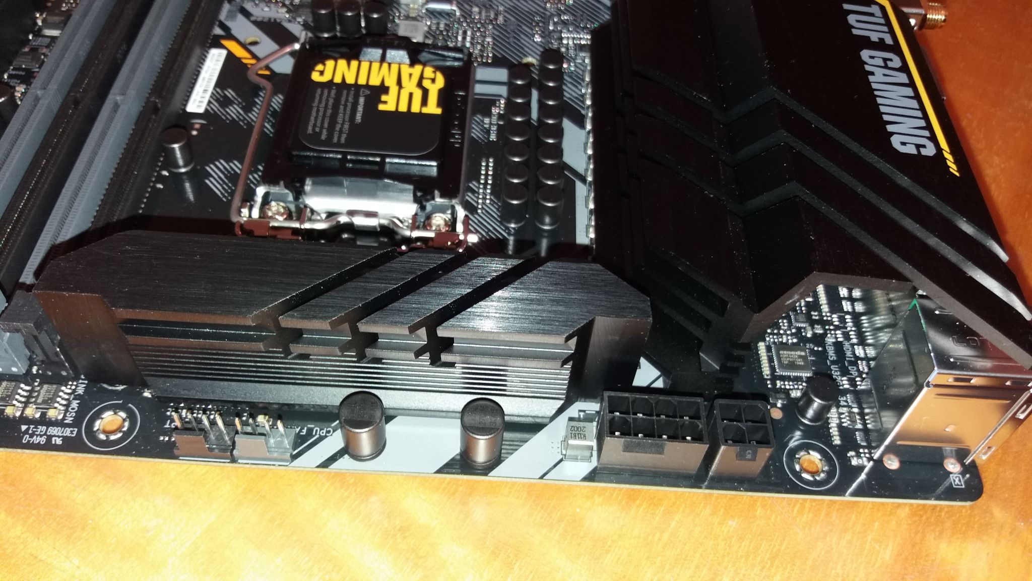 Материнская плата Asus TUF GAMING Z490-PLUS (WI-FI) (LGA1200, ATX ...