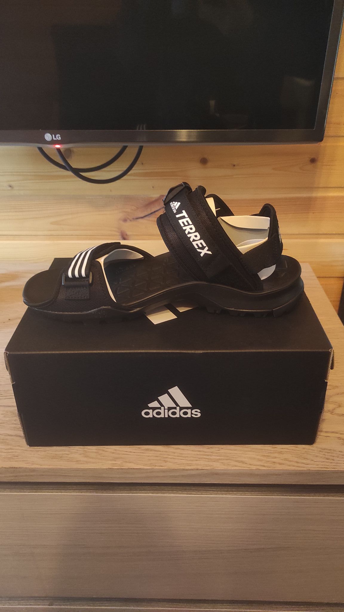 Сандалии ADIDAS CYPREX ULTRA EF0016 мужские, цвет черный, размер 10 —  купить в интернет-магазине ОНЛАЙН ТРЕЙД.РУ