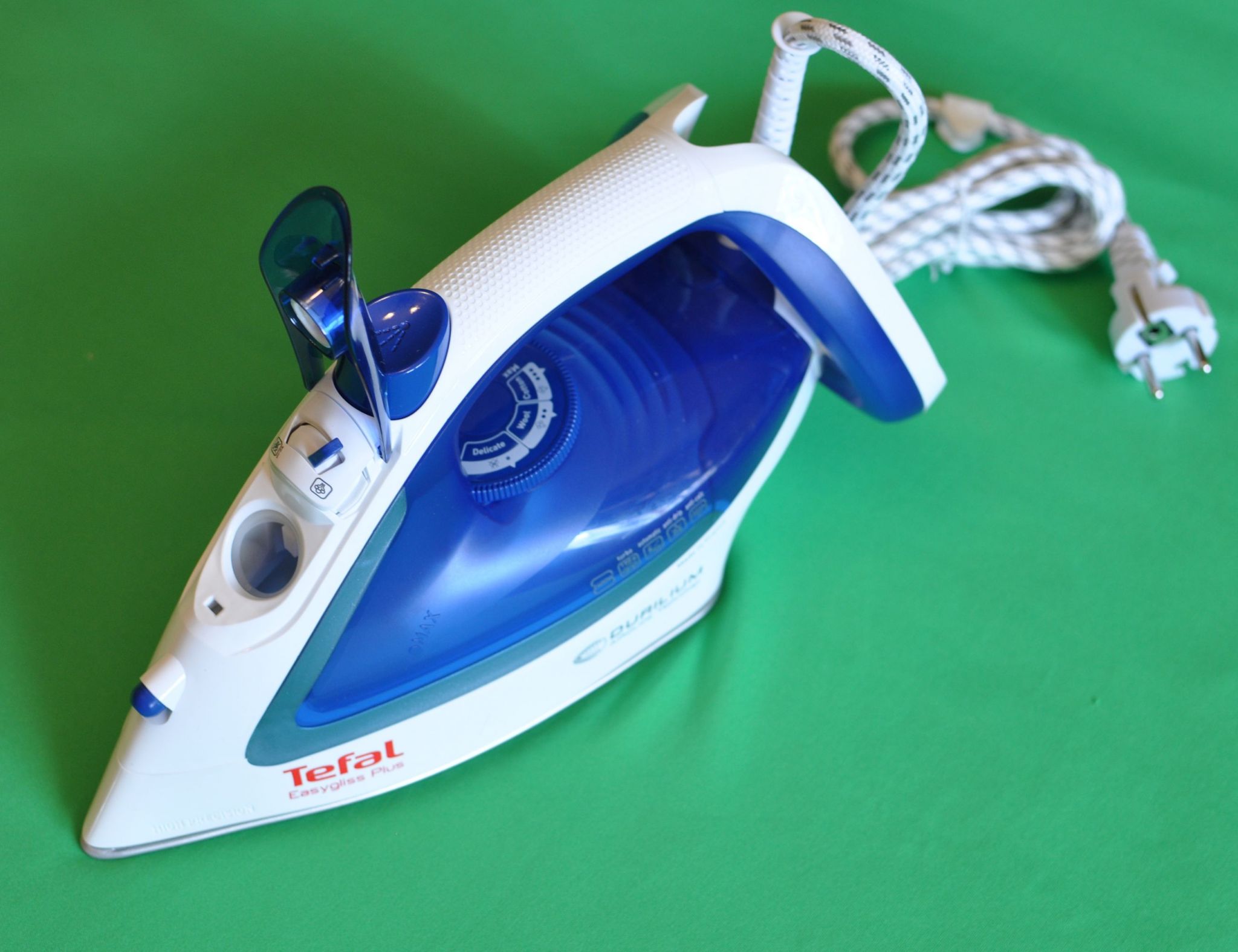 Утюги фирмы тефаль. Tefal fv5715. Утюг Tefal fv5715. Tefal Easygliss 2 fv5715e0. Утюг Tefal 5715.