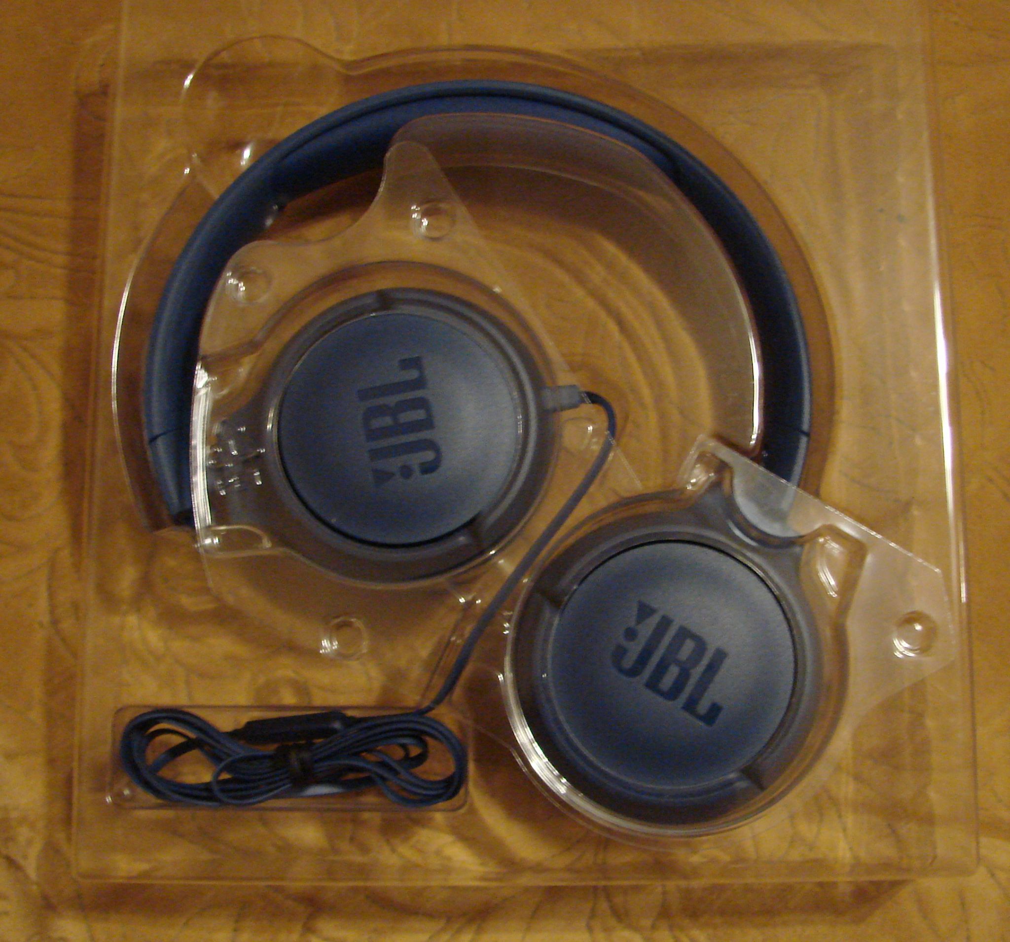 Наушники tune 500. JBL Tune 500. JBL Tune 500 Blue. JBL Tune 500 синие проводные. JBL Tune 500 проводный.