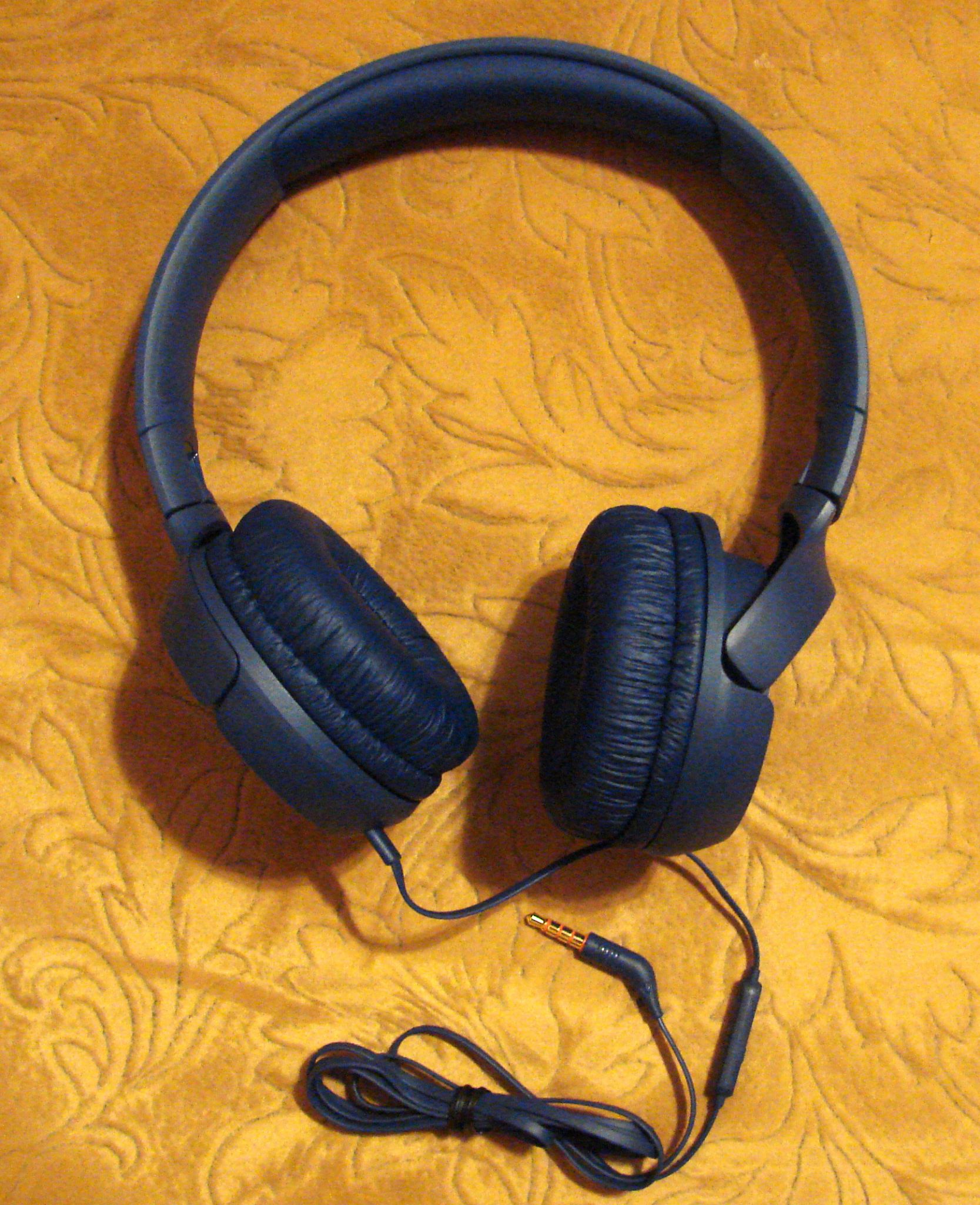 Jbl tune 500. Наушники JBL Tune 500 Blue. JBL Tune 500 Blue. JBL Tune 500 Blue фото.