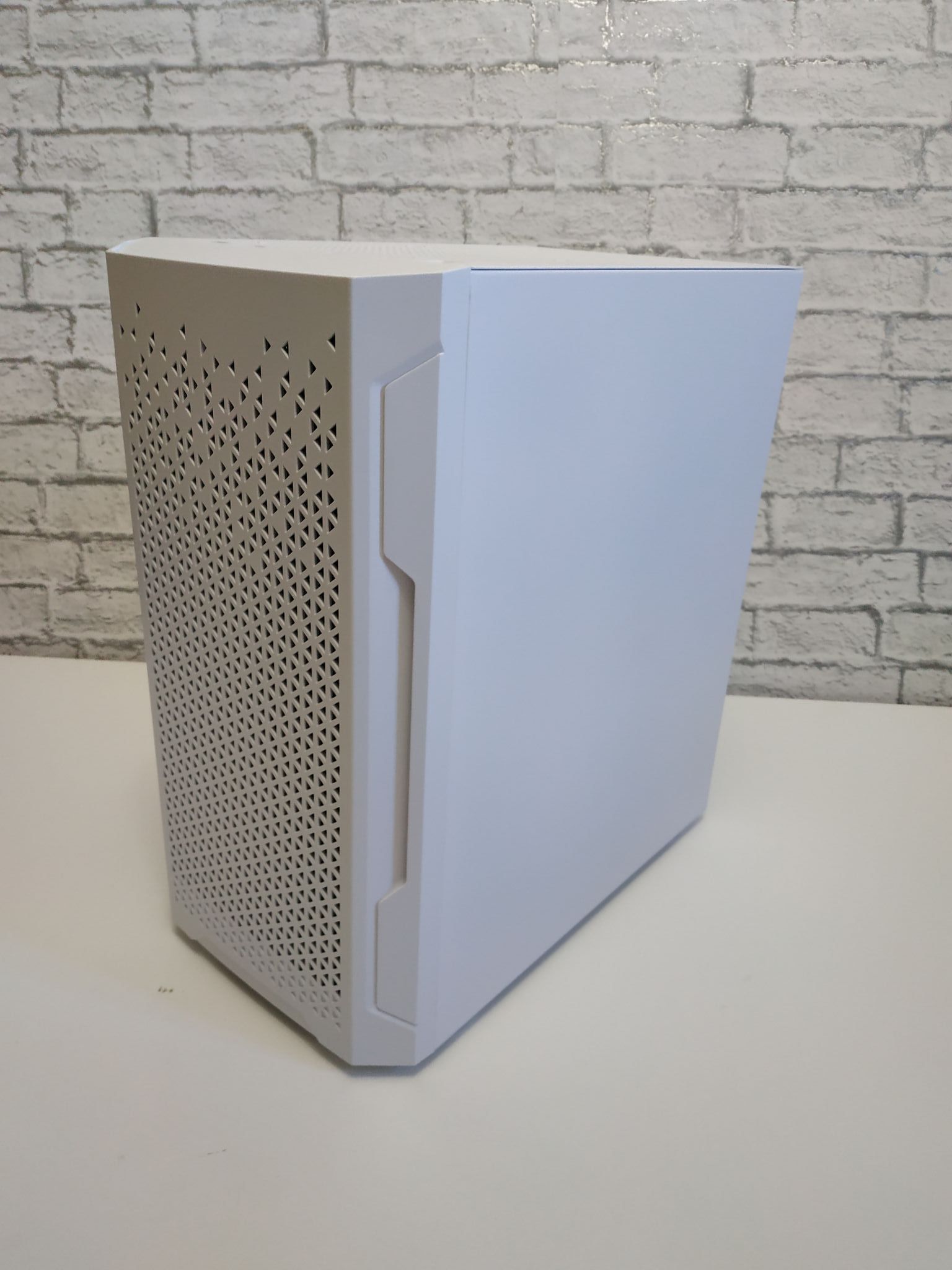 Powercase micro z3w. POWERCASE Mistral Micro z3w Mesh led. Корпус POWERCASE Mistral Micro z3w Mesh led cmimzw-l3. Корпус Mistral Micro z3w. POWERCASE Mistral Micro z3w Mesh led White.