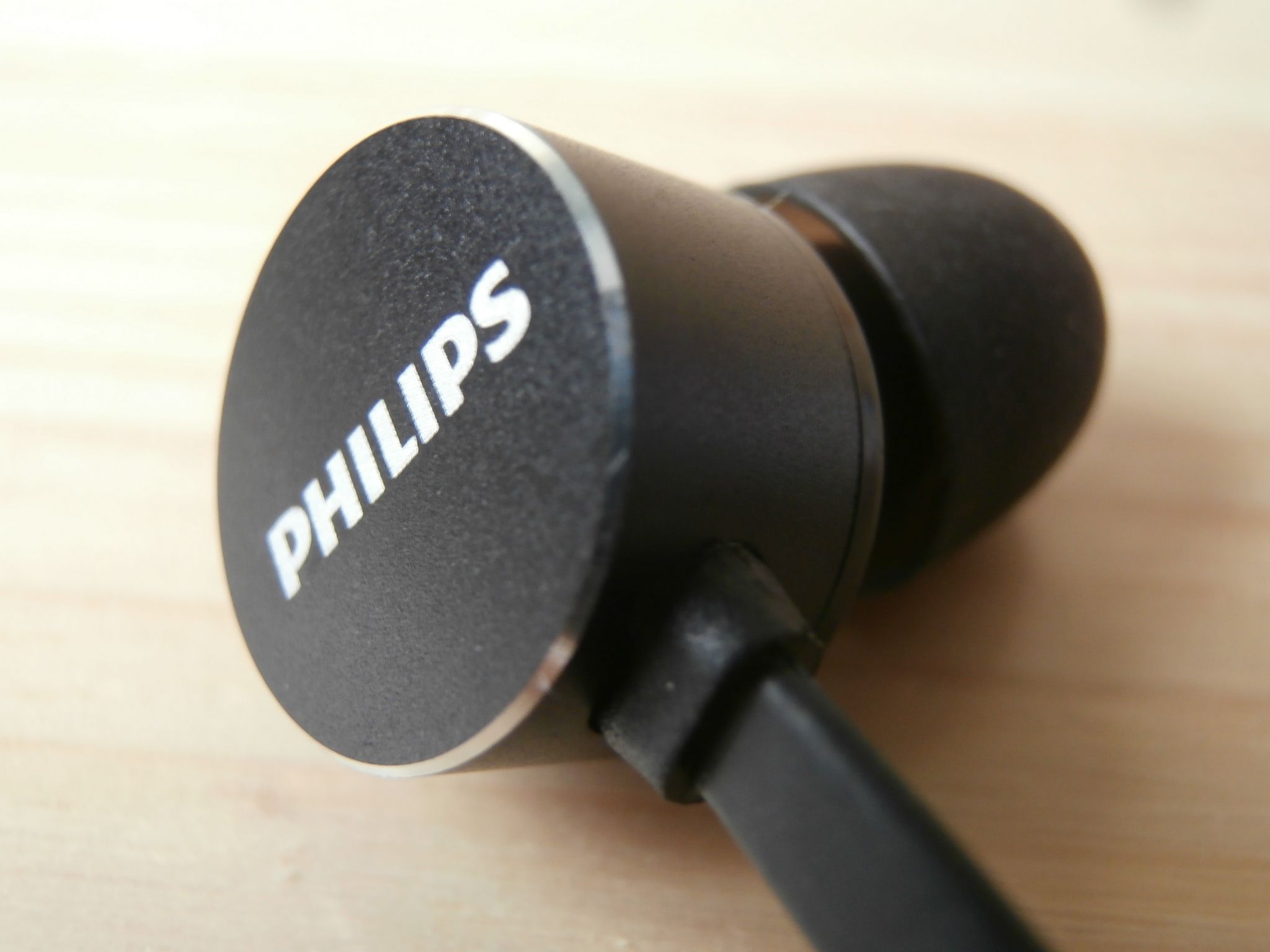 Philips taun102 как подключить к ноутбуку