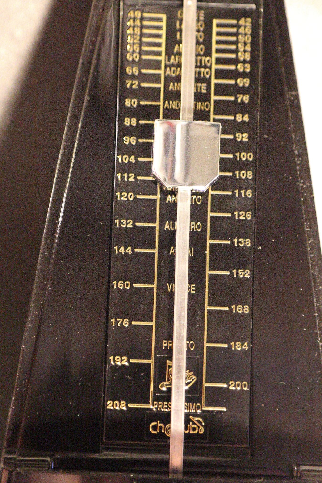 Metronome mecanique Cherub WSM-330-BK