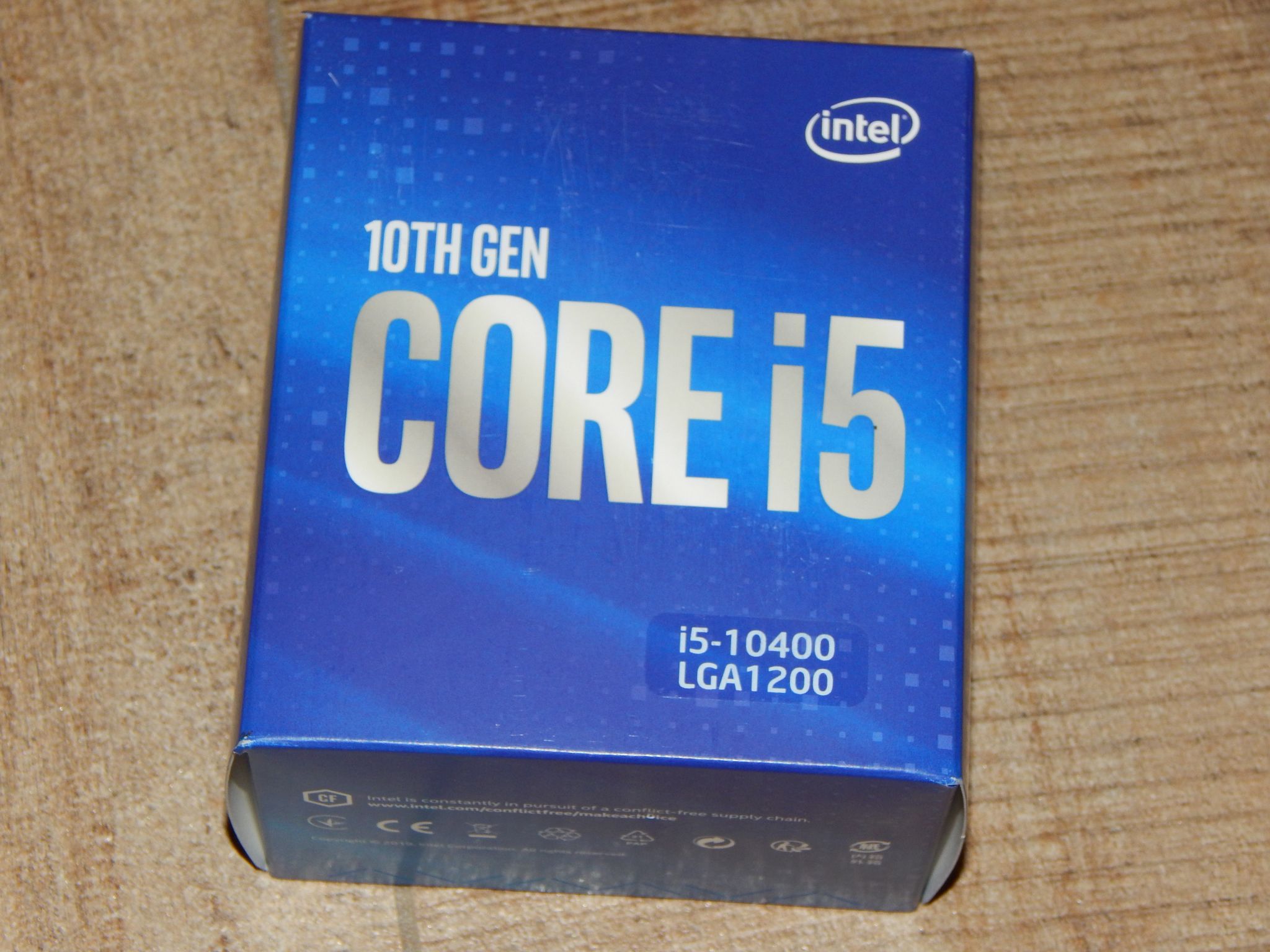 Интел коре 12400. Intel Core i5-10400. Процессор Intel Core i5-10400 OEM. Процессор Intel Core i5-10400f Box. Процессор Intel Core i5 1200.