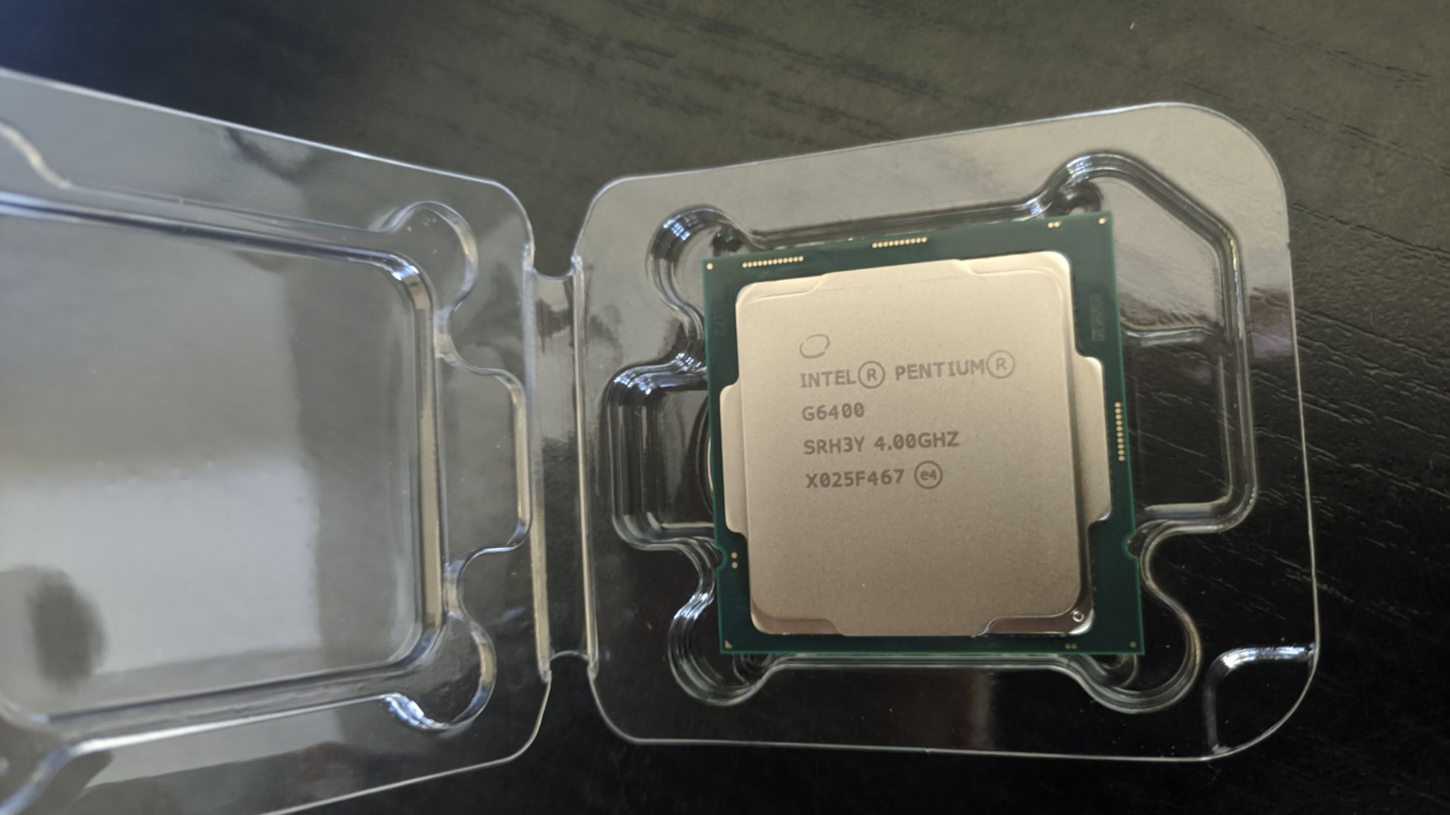 G6400. Процессор Intel Pentium Gold g6400, OEM. G 6400 Gold. Процессор Intel Pentium Gold g6400, LGA 1200. Процессор Intel Pentium Gold g6405 OEM.