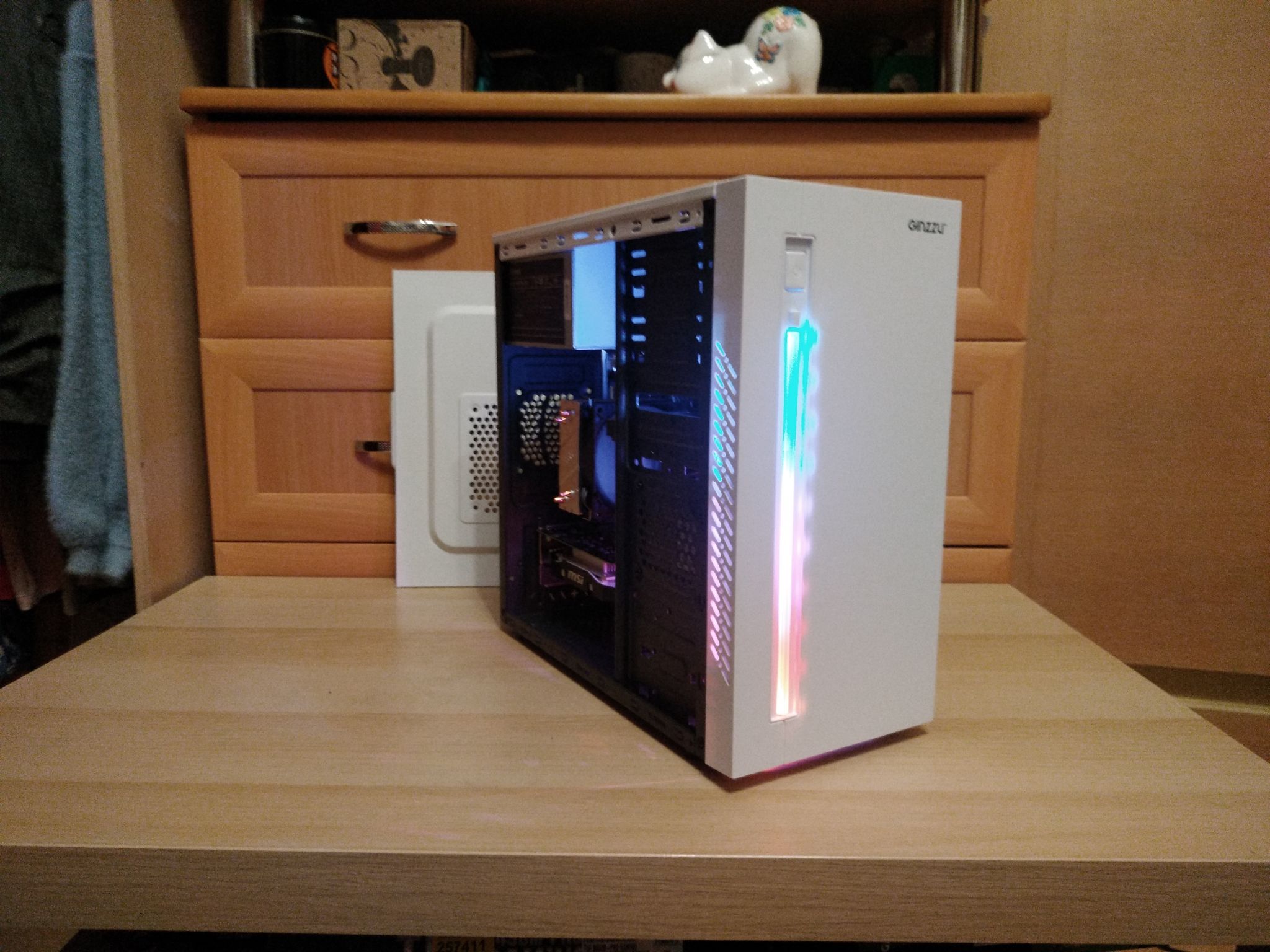 Купить Корпус Ginzzu D380 RGB White в интернет-магазине ОНЛАЙН ТРЕЙД.РУ