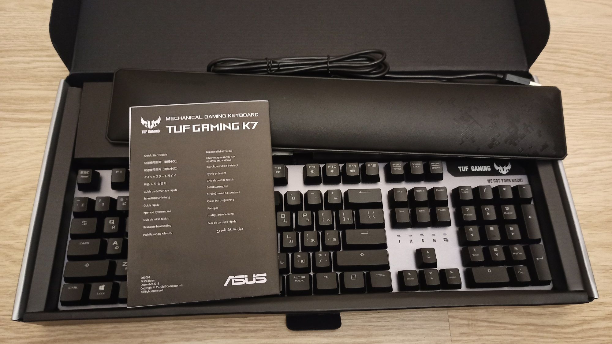 Asus tuf gaming кнопки. ASUS k7 Keyboard. ASUS TUF Gaming k7. ASUS TUF клавиатура. Клавиатура асус туф гейминг.