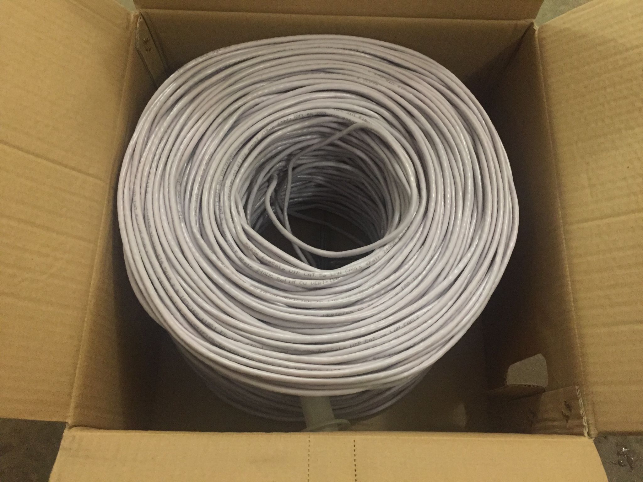 Exegate кабель UTP 4 пары кат.5e медь, 24awg, Fluke Test Pass, бухта 305м, серый, PVC 256748. S24 in pvc gy 305