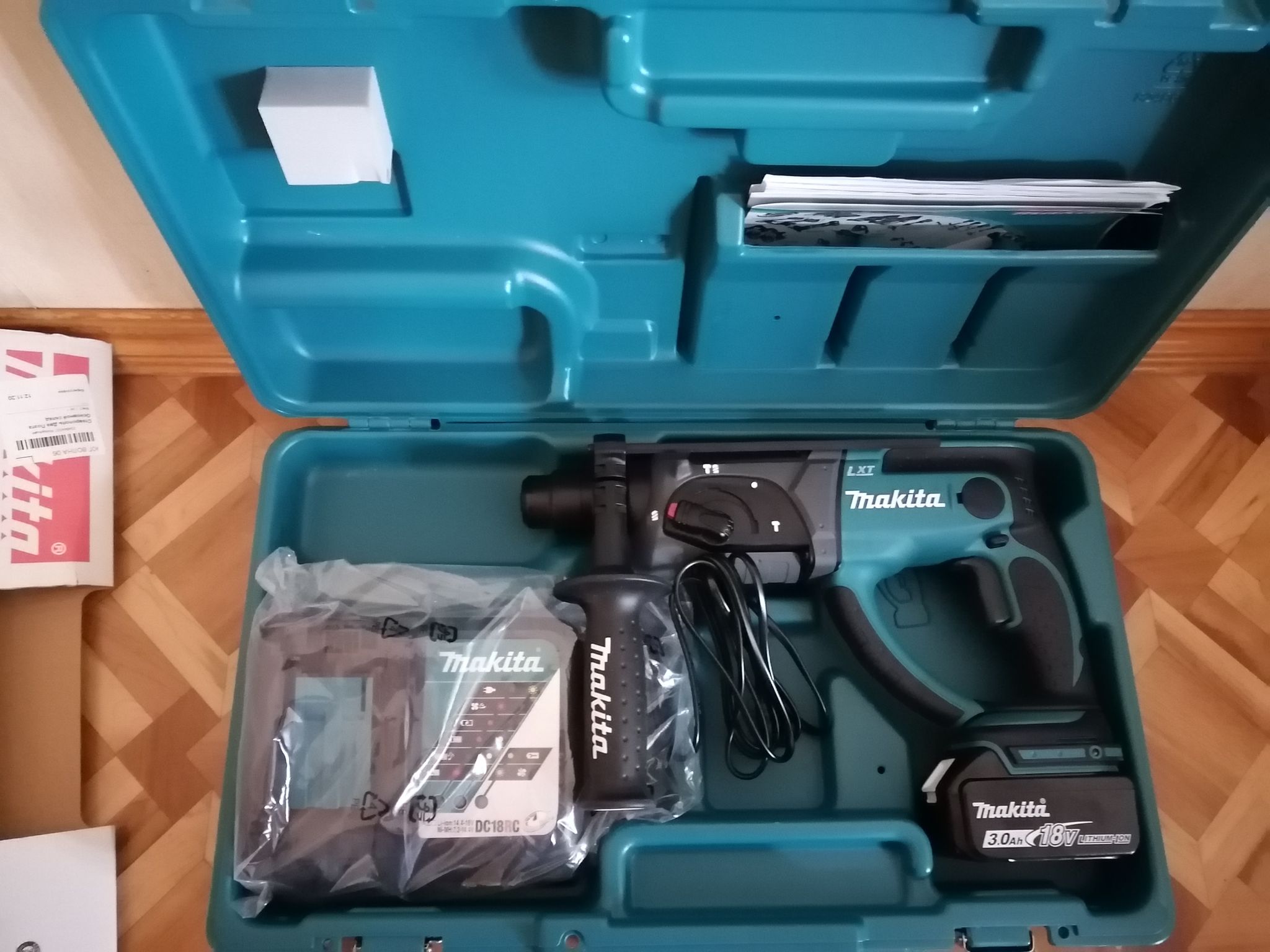 Перфоратор Makita DHR202RF LXT - купить по низкой цене в интернет-магазине ОНЛАЙ