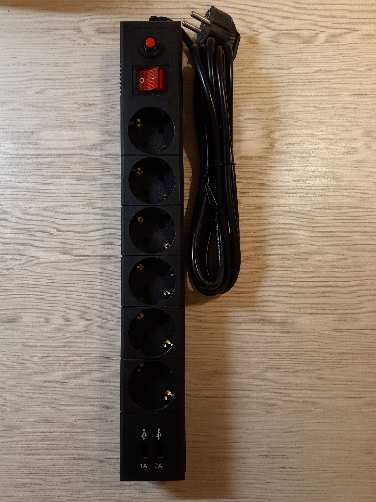 Сетевой фильтр Buro BU-SP3_USB_2A-B 3м (6 розеток) черный (коробка ...